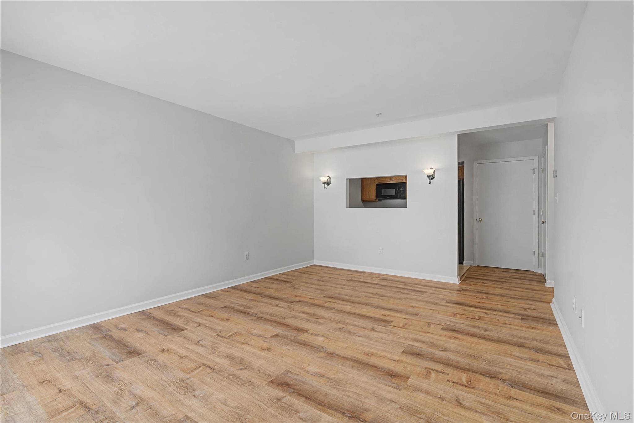 #4 photo, 261 Ruth Court, Middletown , NY 10940