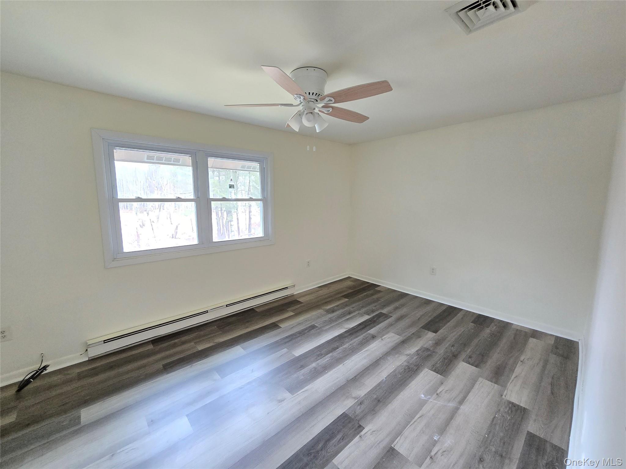 #10 photo, 27 Peter Way, Kiamesha Lake , NY 12751