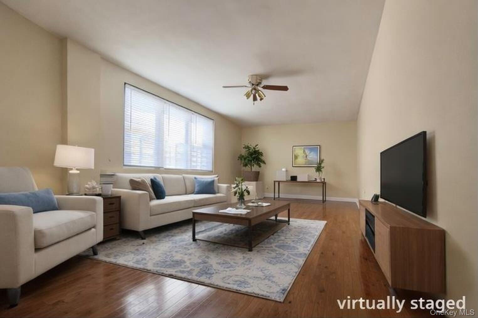 #1 photo, 451 Fulton Avenue, מחוז נסאו Hempstead , NY 11550