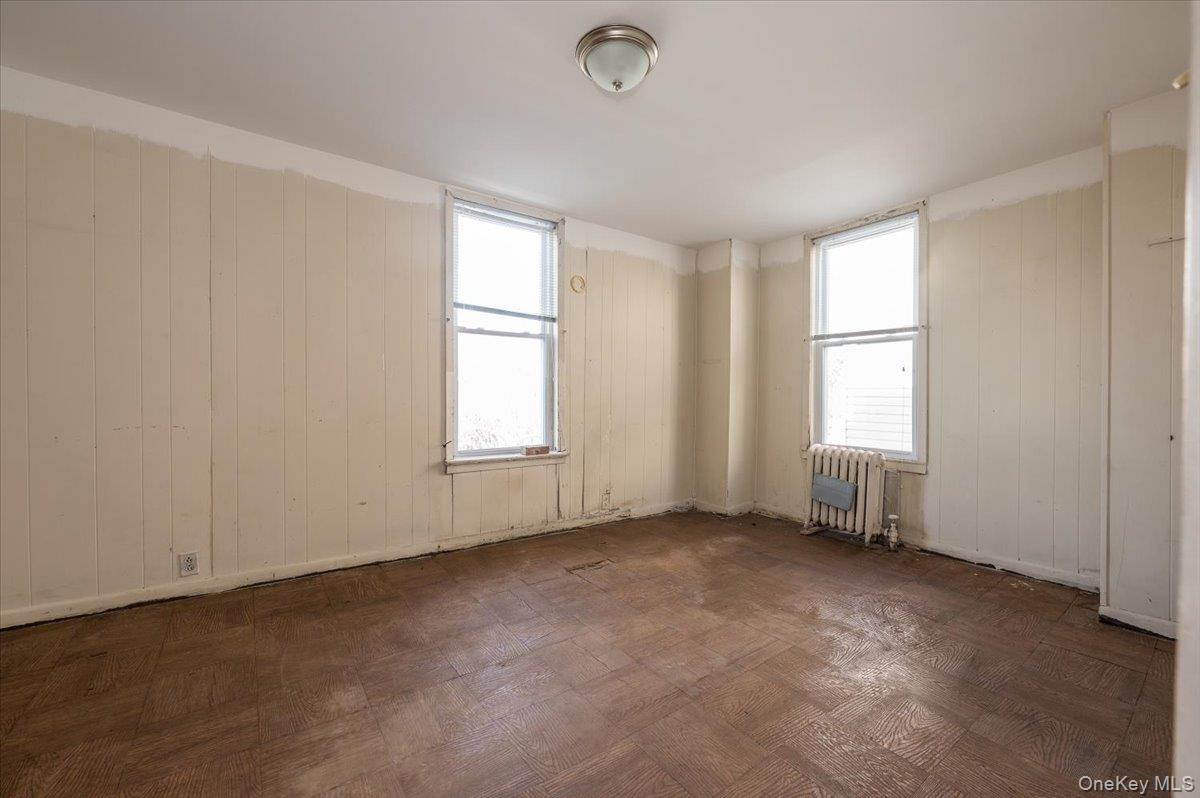 #12 photo, 249 Quincy Avenue, Бронкс ‖ Bronx , NY 10465