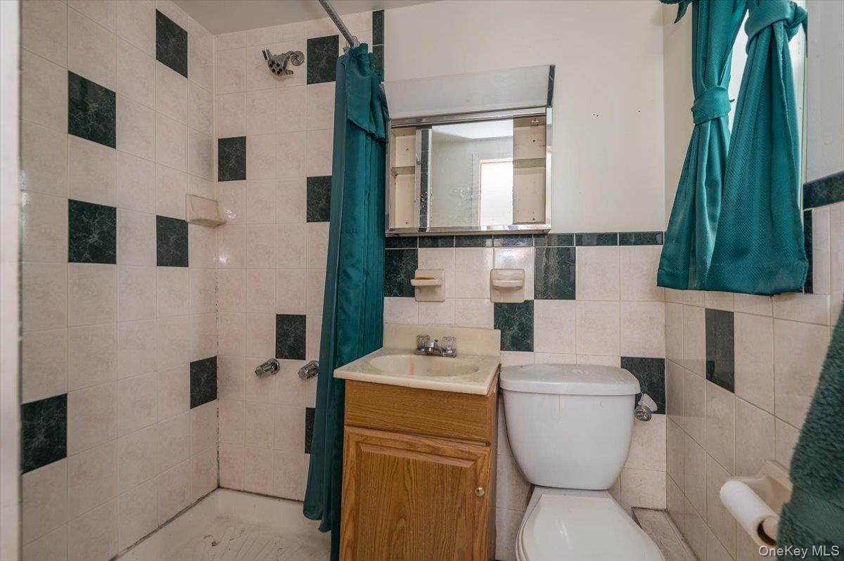 #14 photo, 249 Quincy Avenue, Бронкс ‖ Bronx , NY 10465