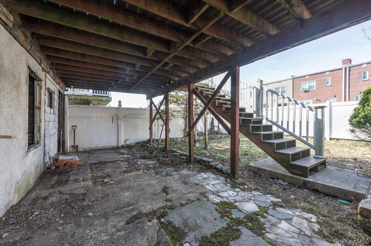 #20 photo, 249 Quincy Avenue, Бронкс ‖ Bronx , NY 10465