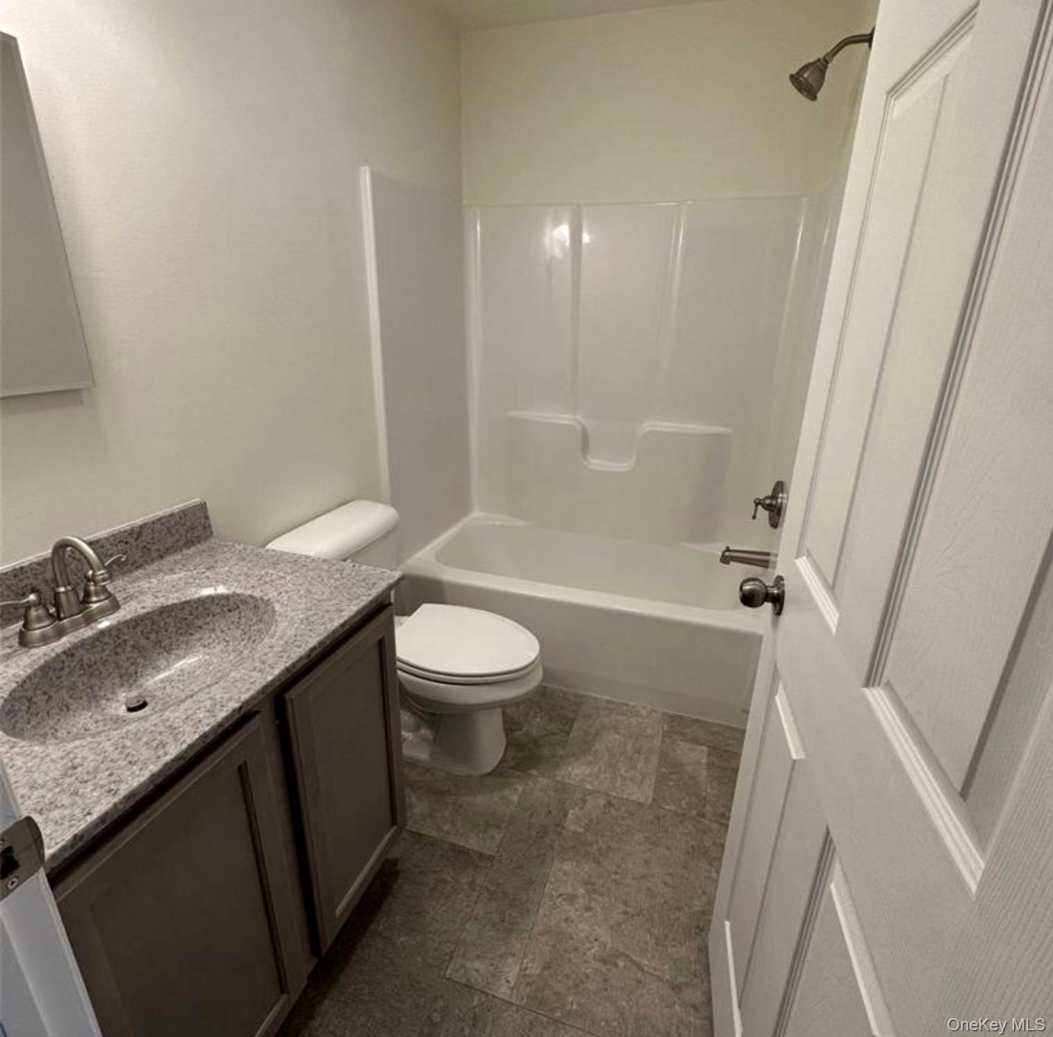 #4 photo, 26 Grand Street, Marlboro , NY 12542