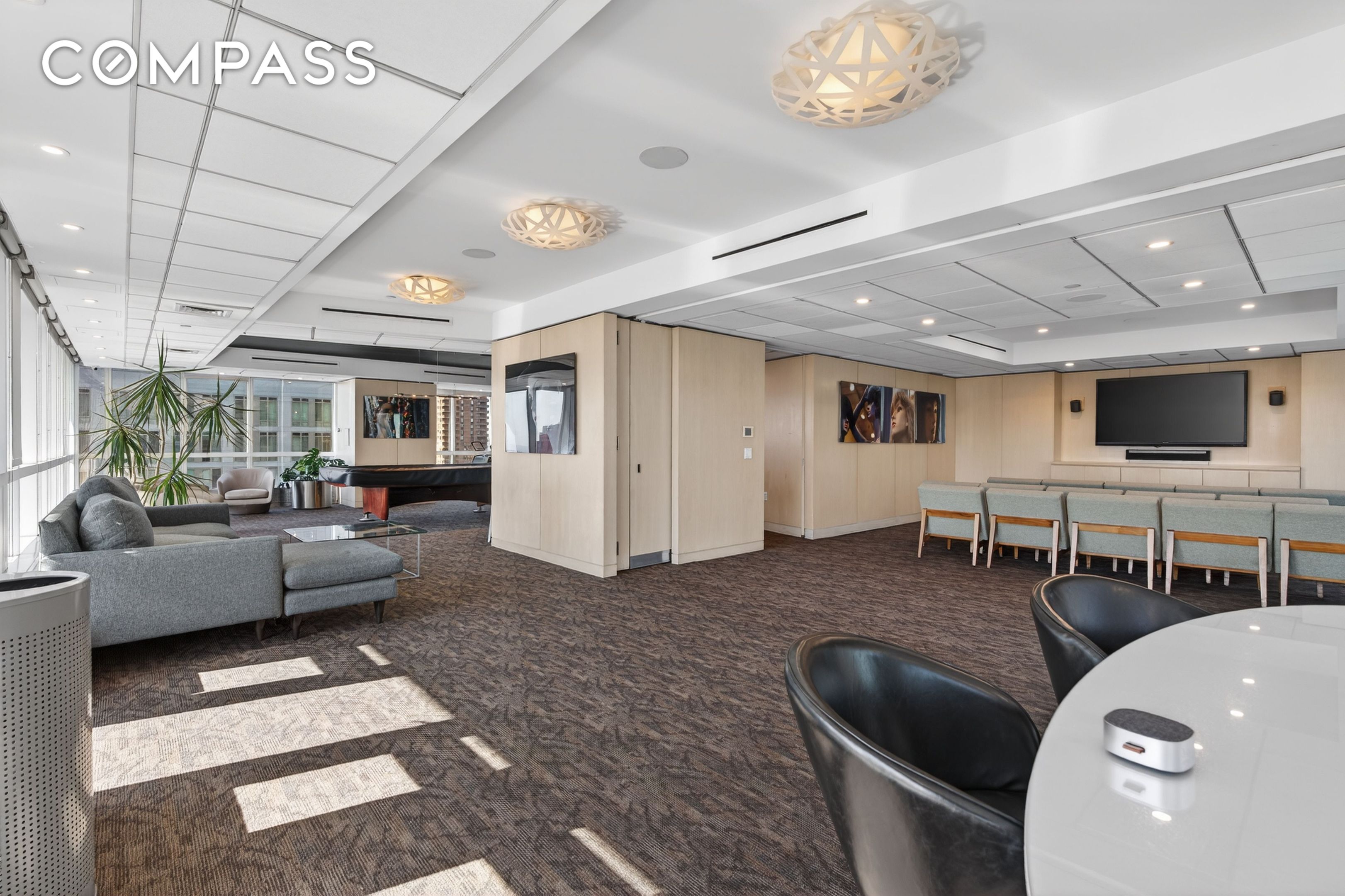 #18 photo, New York City, マンハッタン Hell's Kitchen , NY 10036