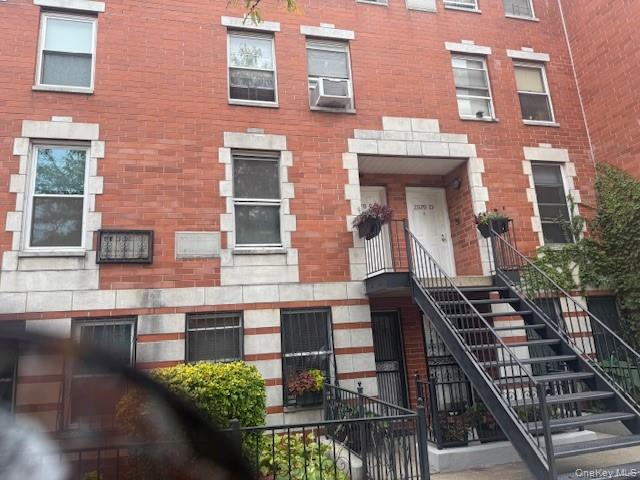 #1 photo, 300 W 138th Street, ম্যানহাটন New York (Manhattan) , NY 10030