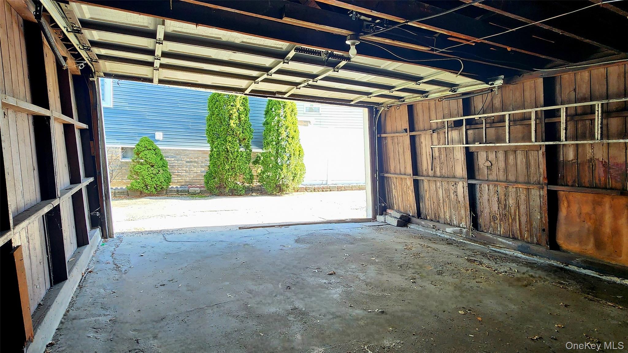 #19 photo, 5940 Flushing Avenue, কুইন্‌স Maspeth , NY 11378