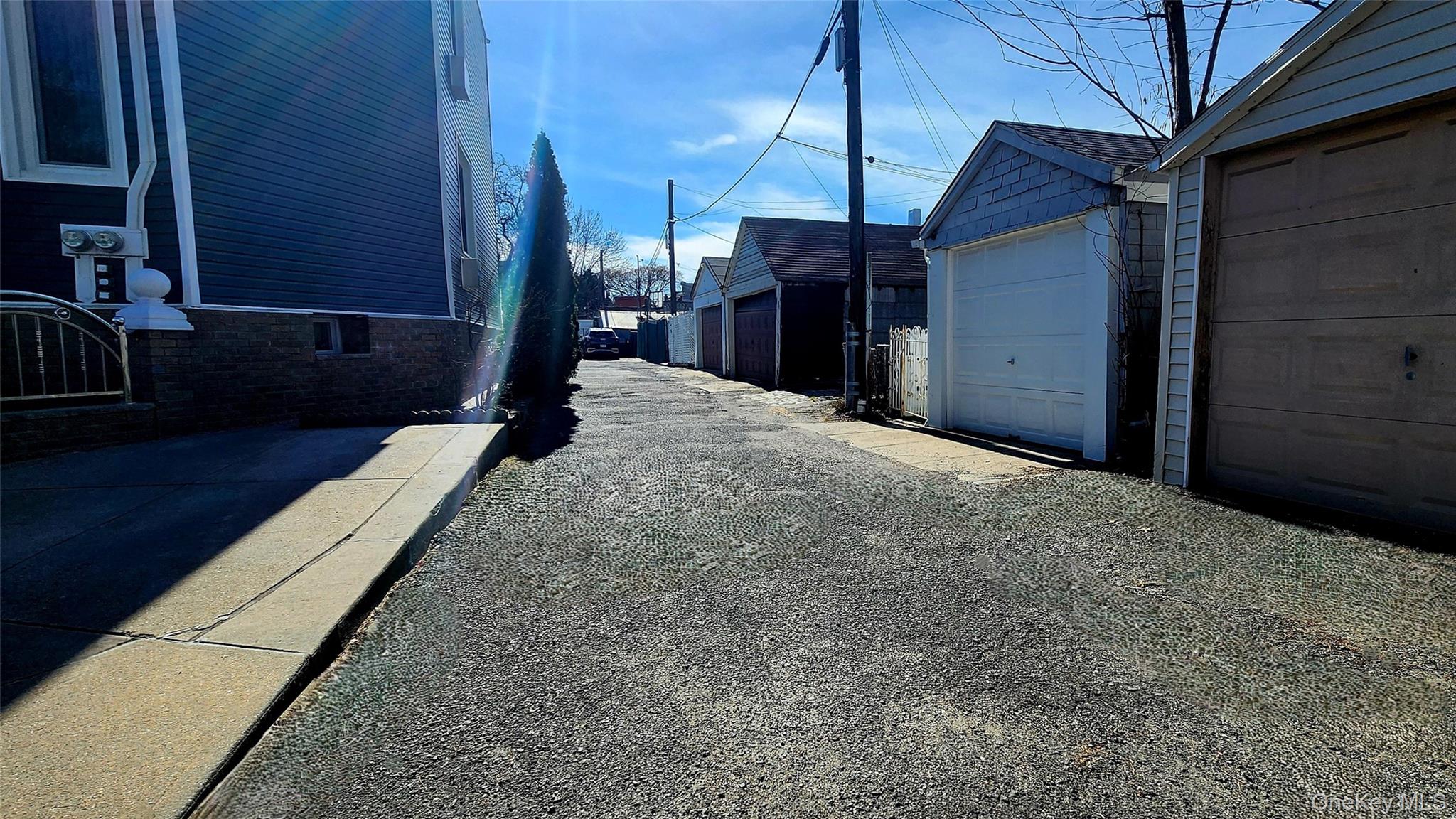 #20 photo, 5940 Flushing Avenue, কুইন্‌স Maspeth , NY 11378