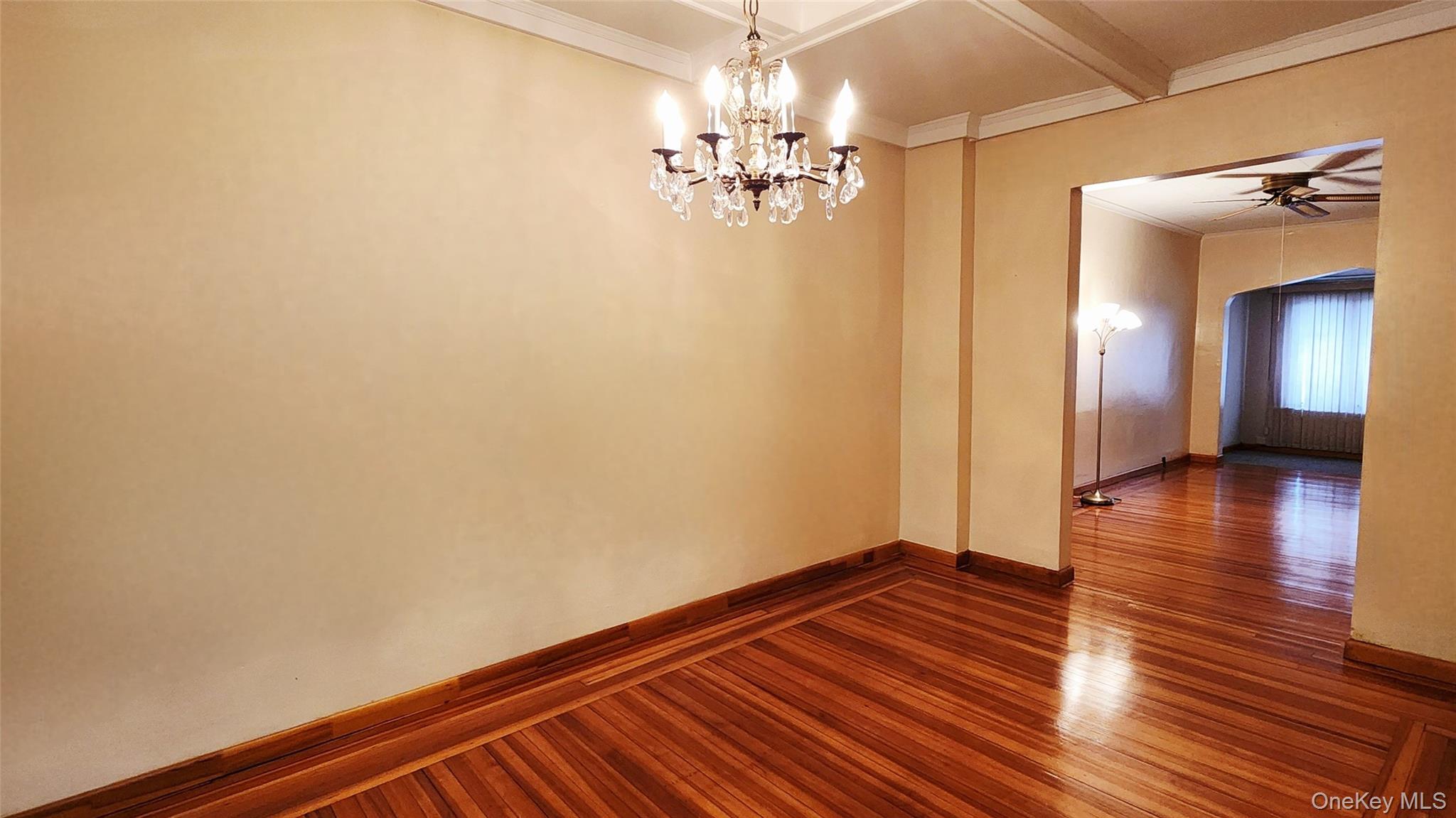 #5 photo, 5940 Flushing Avenue, কুইন্‌স Maspeth , NY 11378