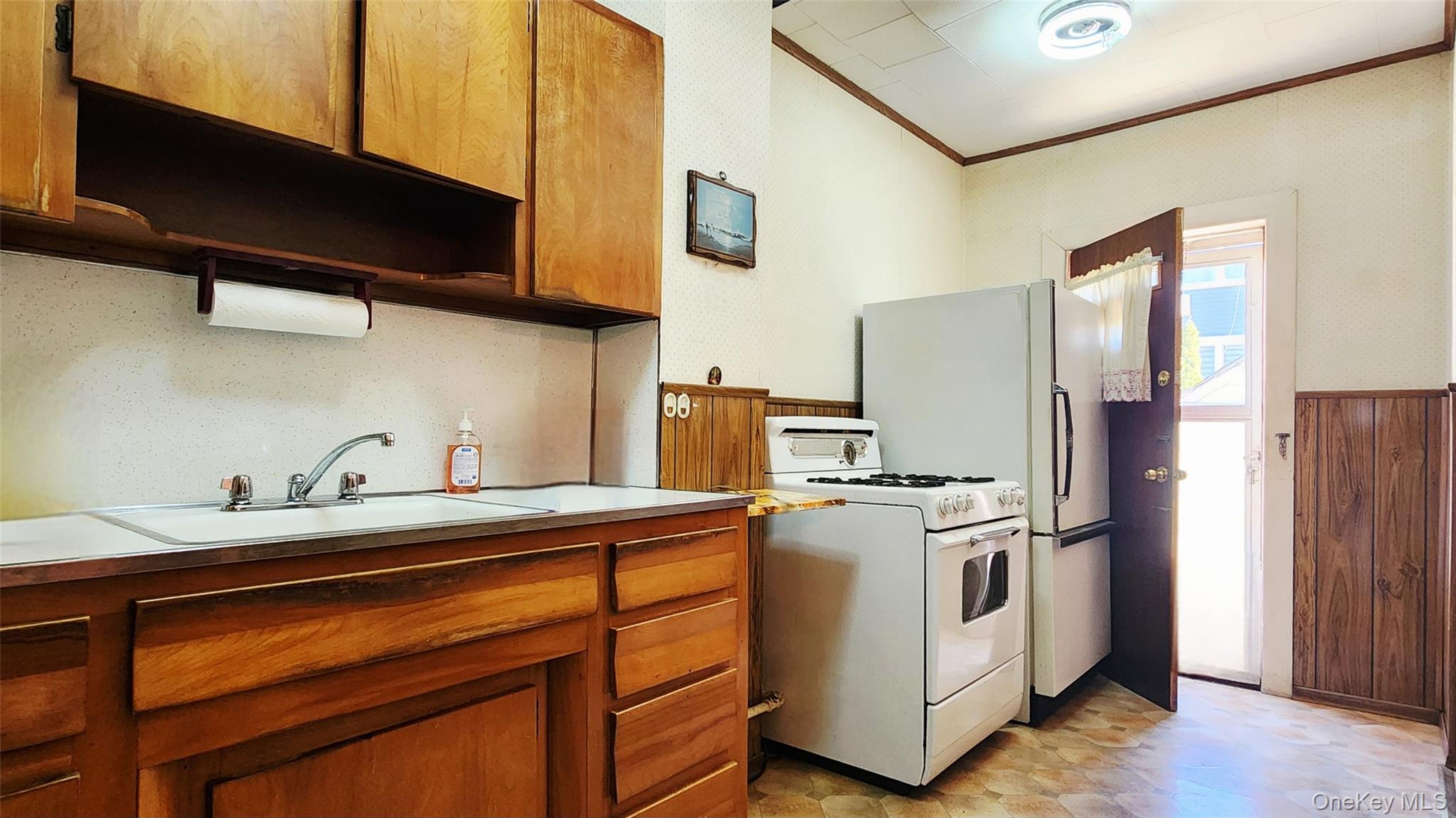 #6 photo, 5940 Flushing Avenue, কুইন্‌স Maspeth , NY 11378