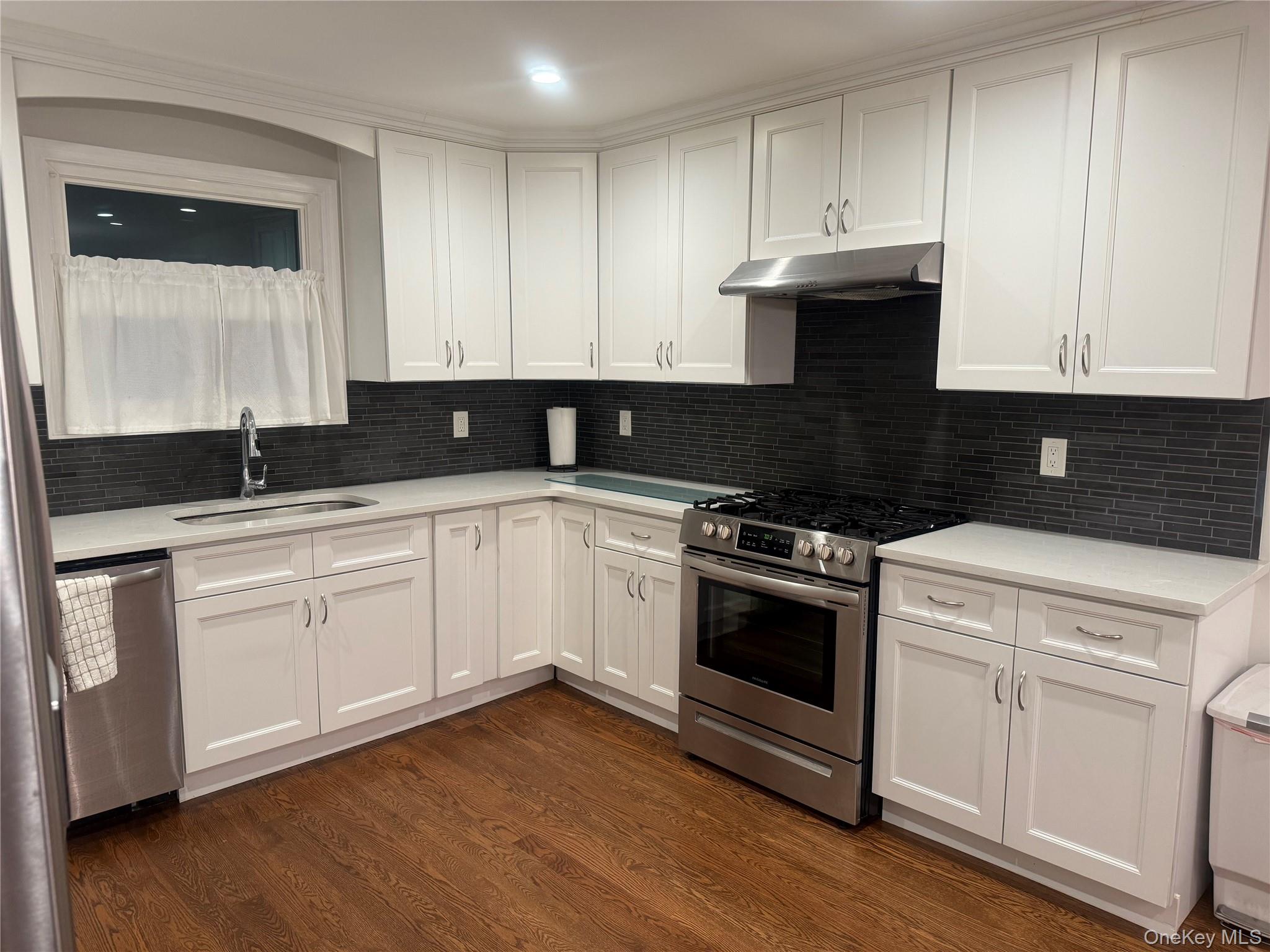 #6 photo, 18 Juniper Road, Нассау ‖ Port Washington , NY 11050