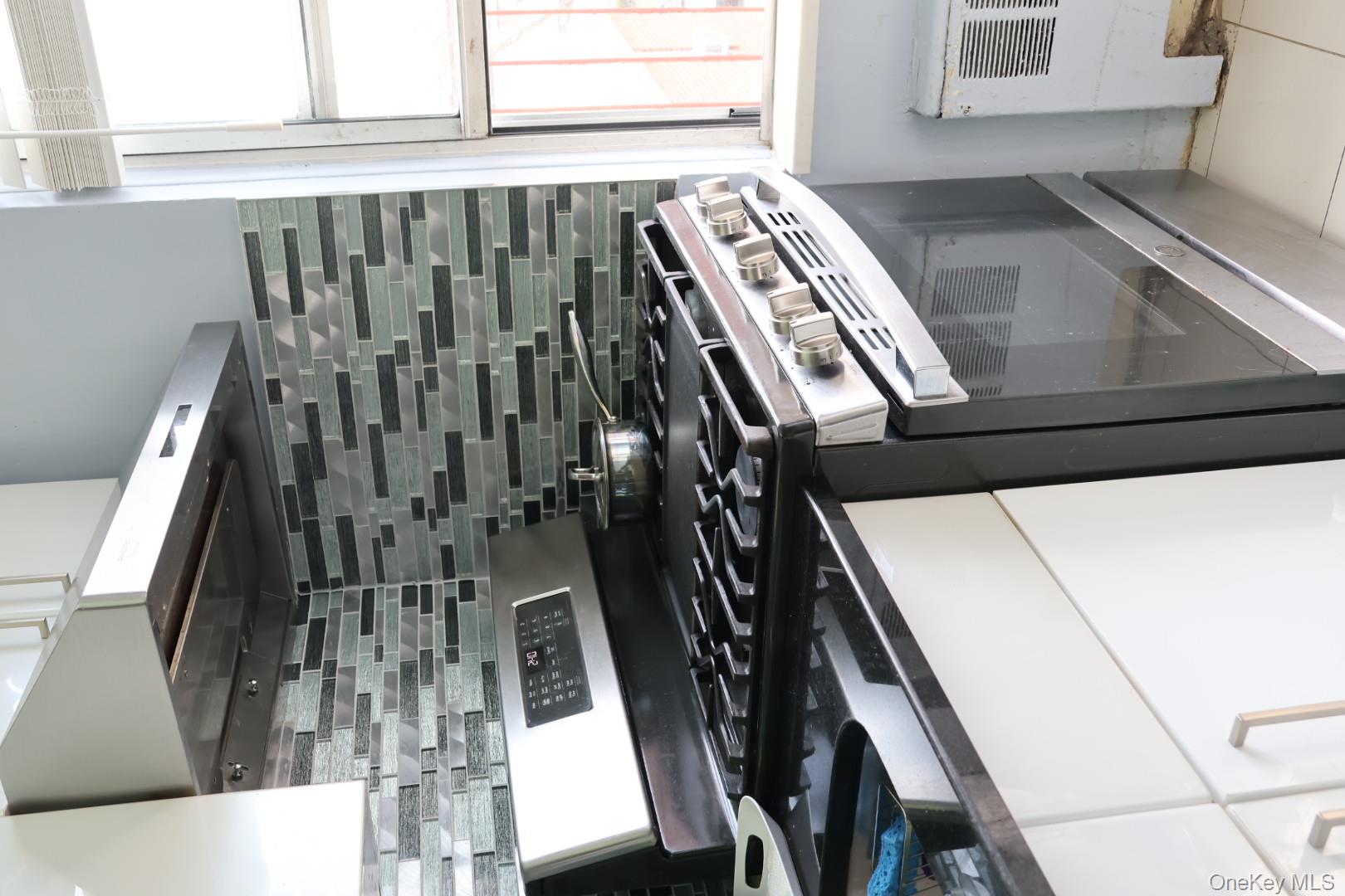 #3 photo, 69-11 138th Street, কুইন্‌স Flushing , NY 11367