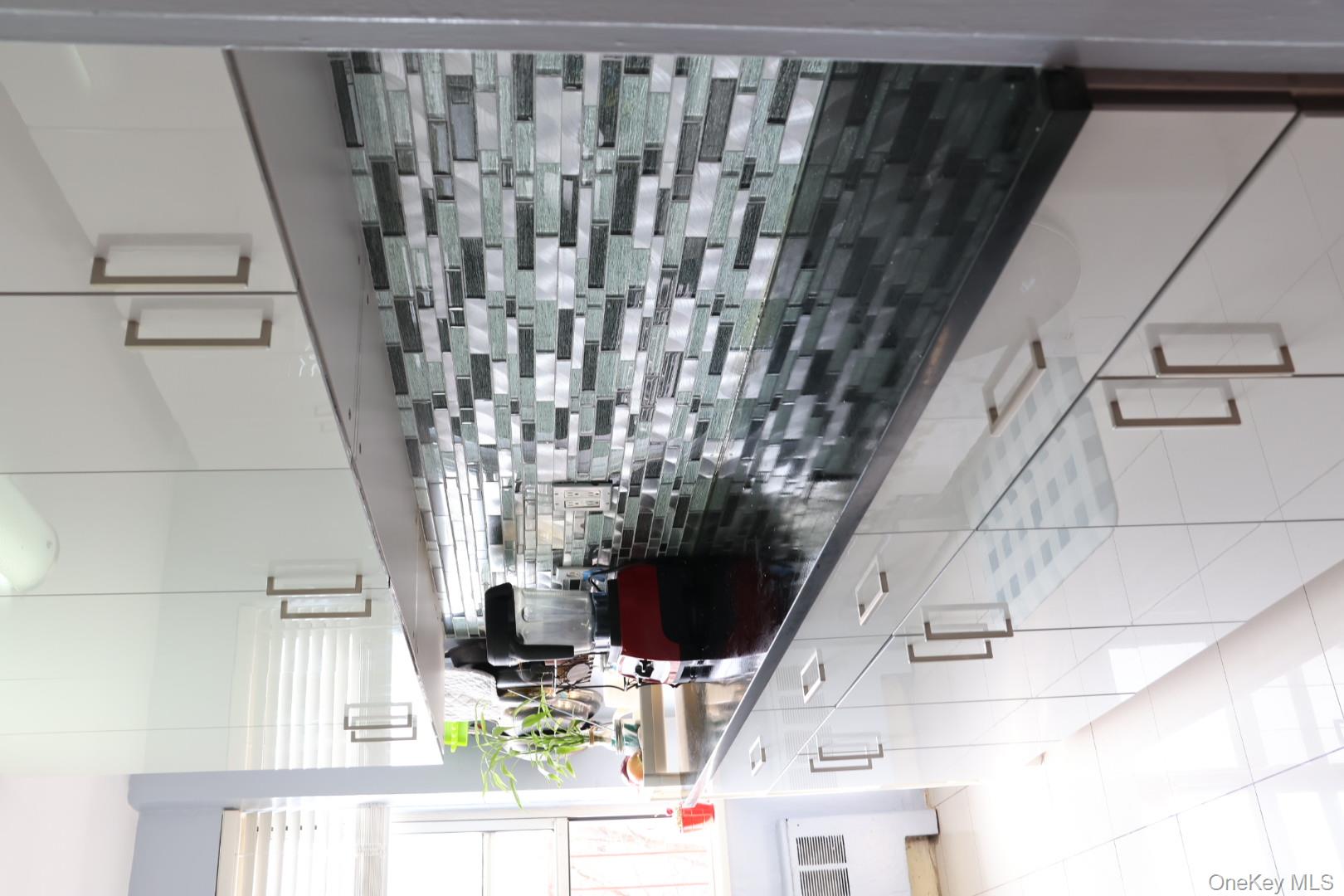 #4 photo, 69-11 138th Street, কুইন্‌স Flushing , NY 11367