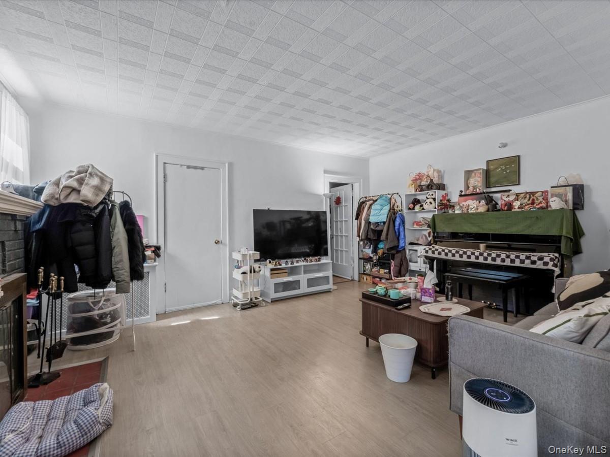 #5 photo, 38-19 219th Street, কুইন্‌স Bayside , NY 11361