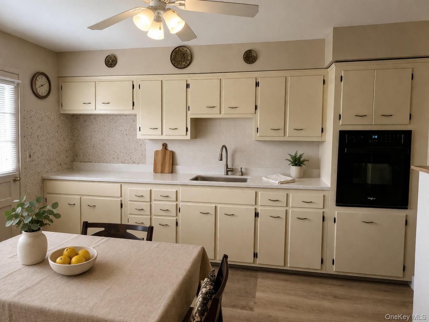 #3 photo, 10 Wisteria Way, Commack , NY 11725