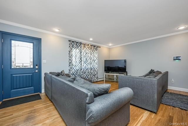 #3 photo, 260 New Hampshire Avenue, সাফোক কাউন্টি Bay Shore , NY 11706