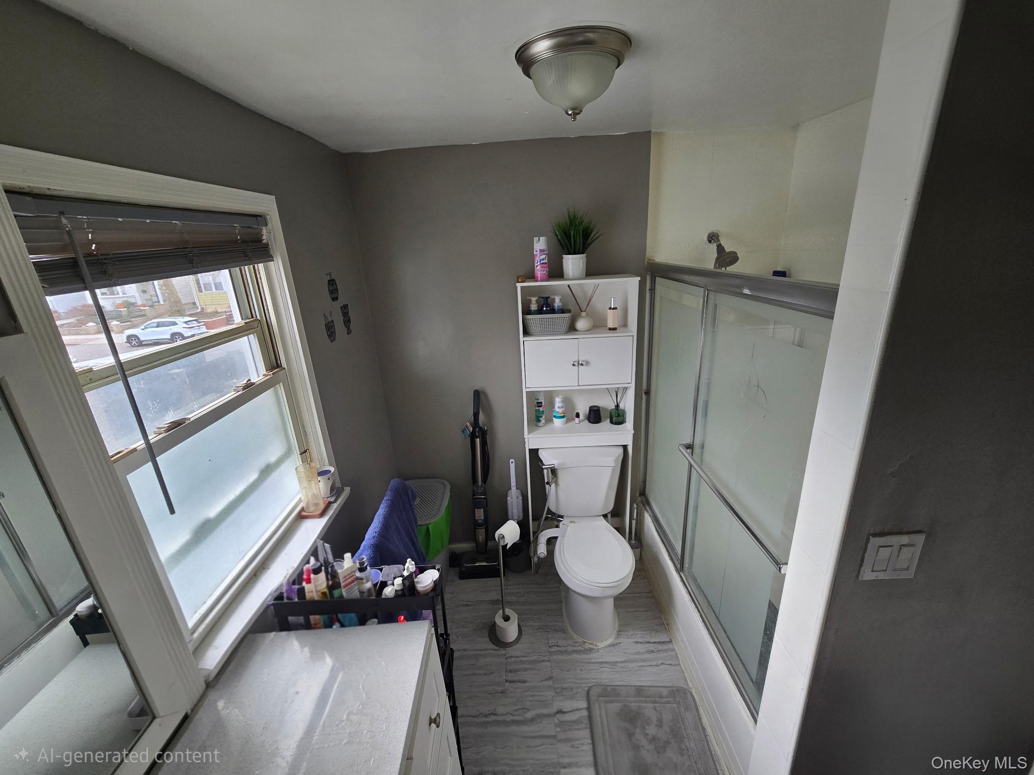 #5 photo, 14706 15th Drive, কুইন্‌স Whitestone , NY 11357