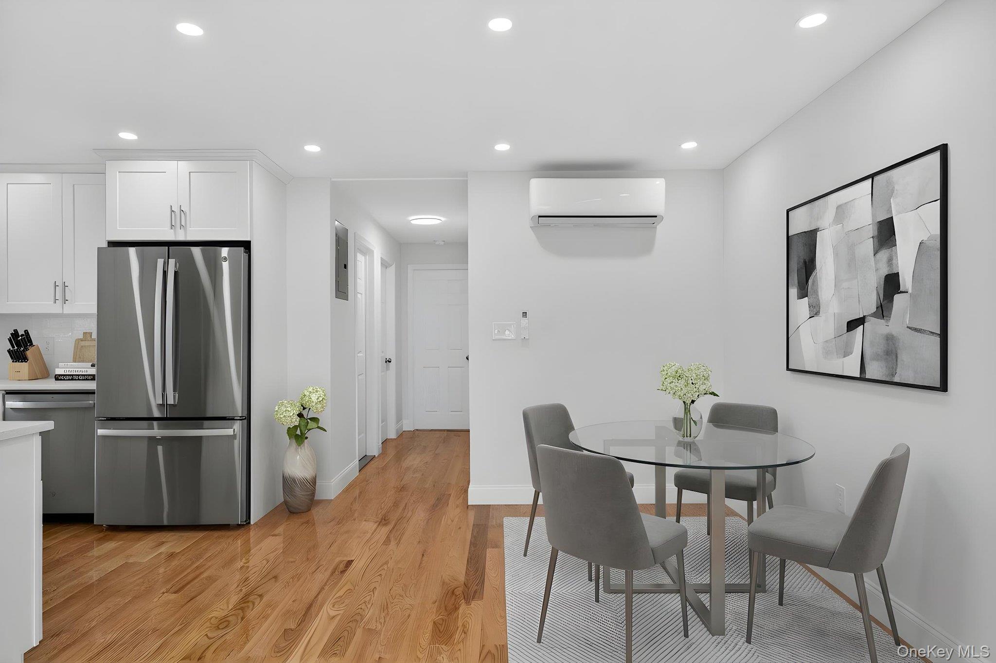 #2 photo, 1060 E 228th Street, ব্রঙ্কস Bronx , NY 10466