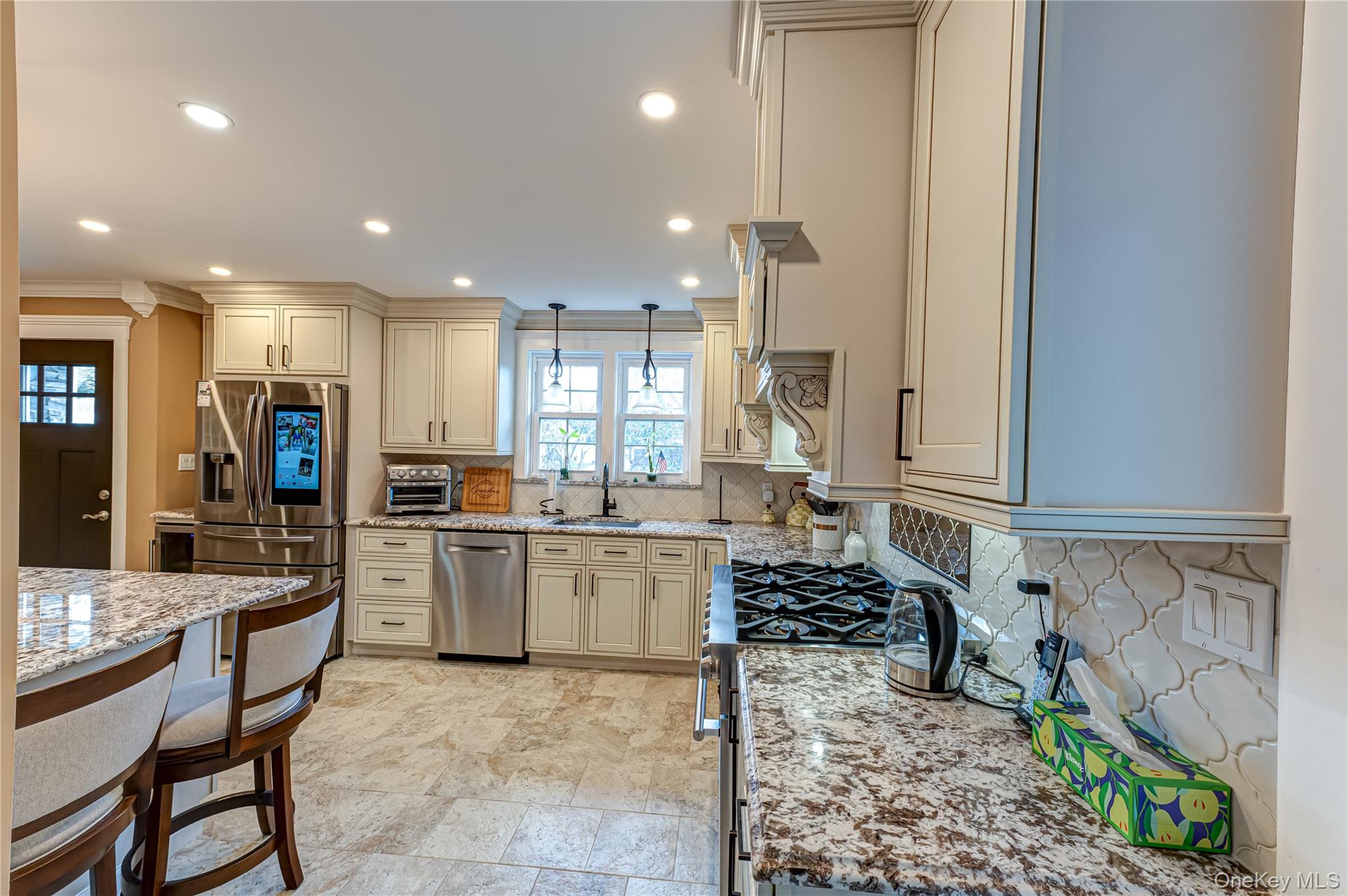 #10 photo, 11 Meehan Lane, 東長島 科勒姆 Coram , NY 11727