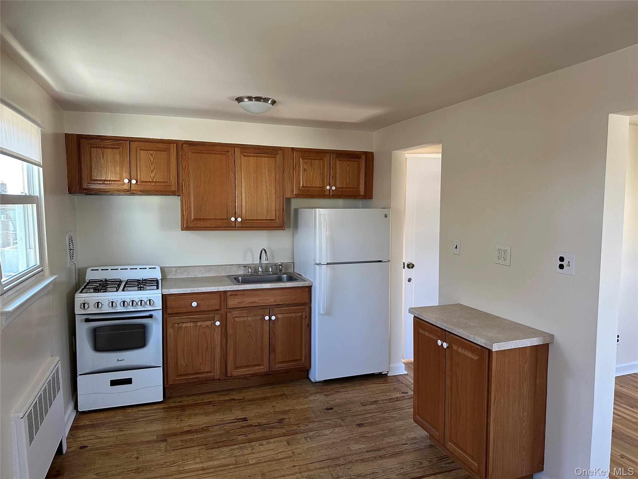 #17 photo, One Waverly Place, নাসাউ কাউন্টি Valley Stream , NY 11580