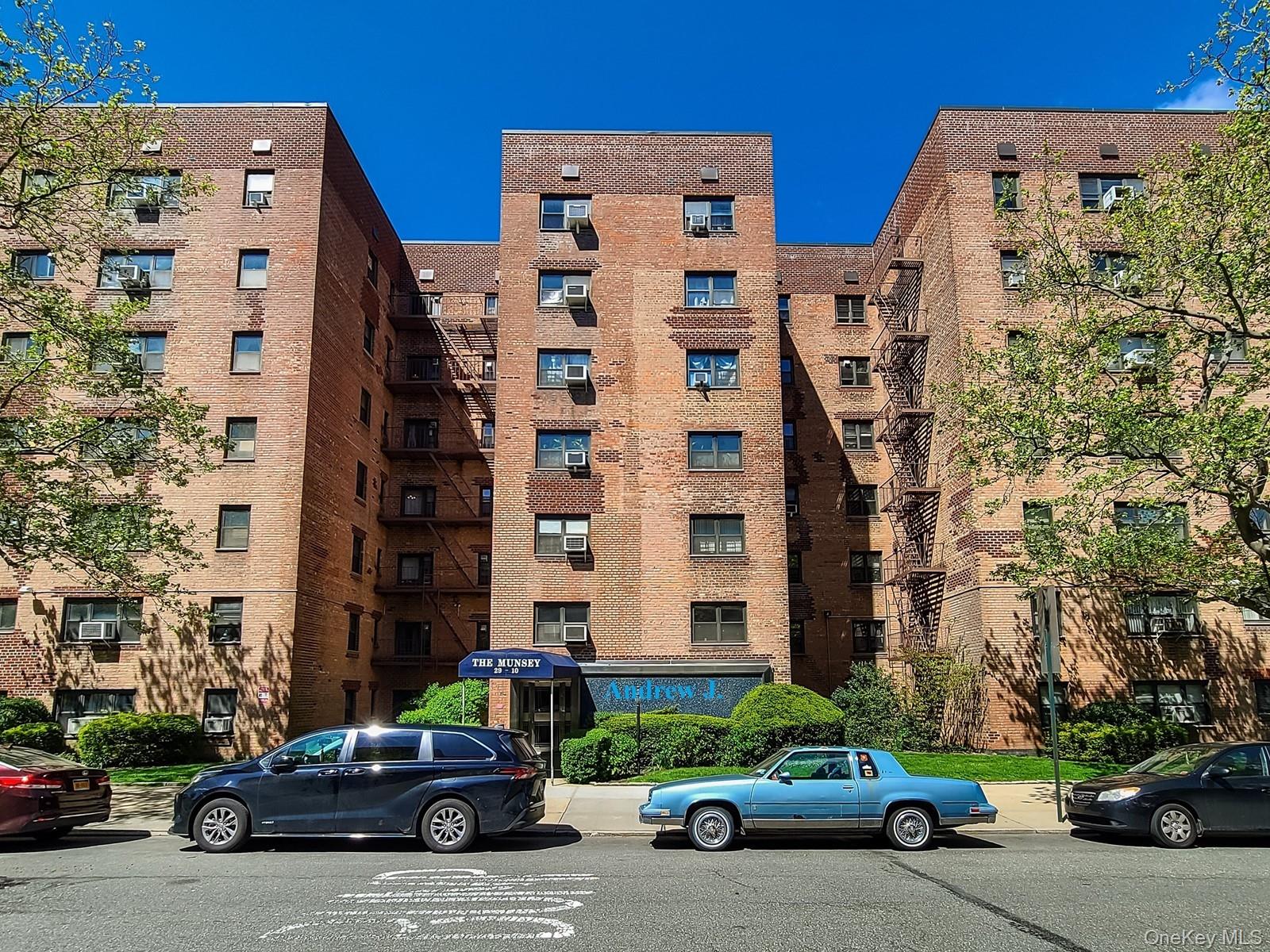 #12 photo, 29-10 137th Street, কুইন্‌স Flushing , NY 11354