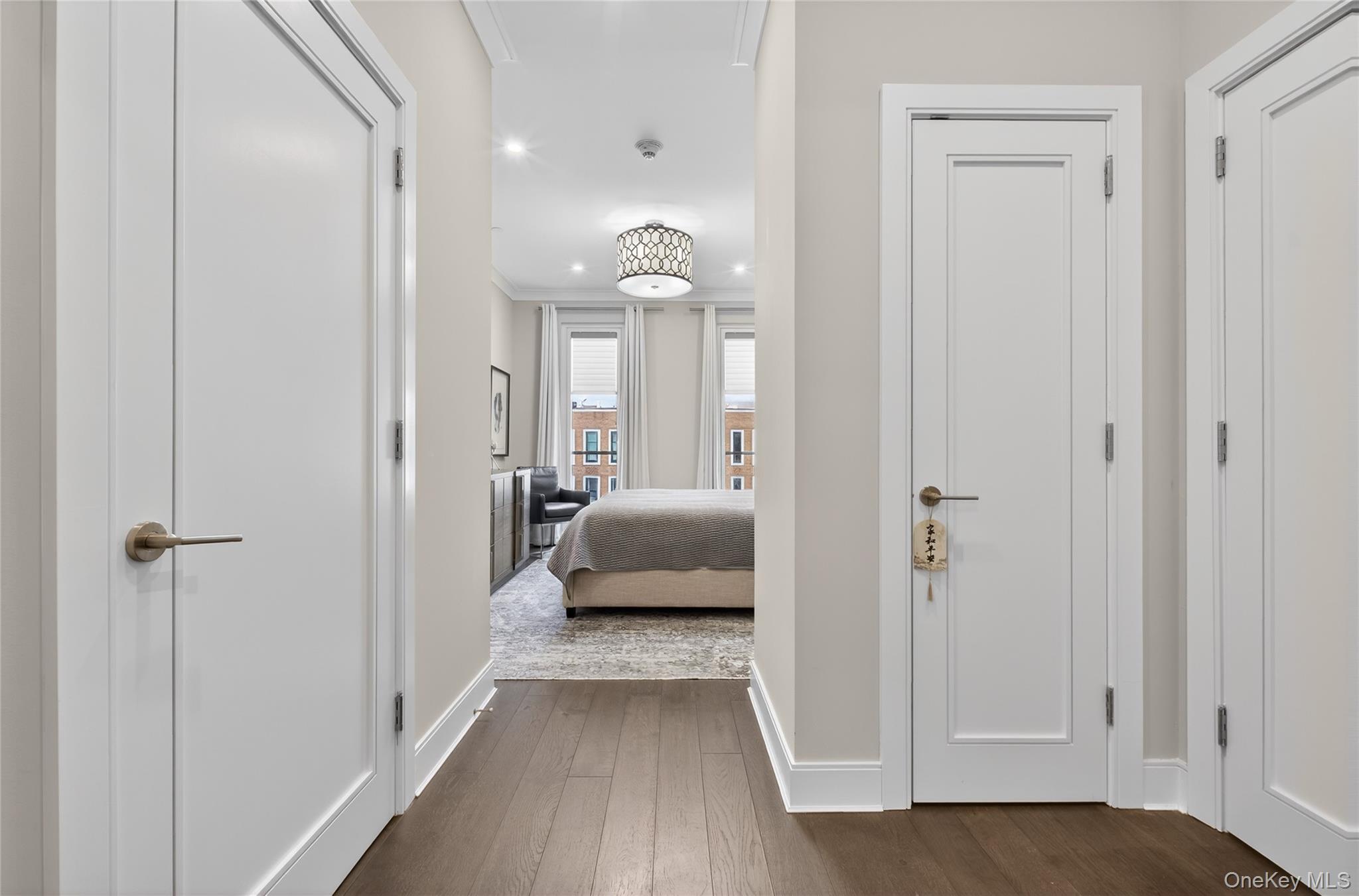 #13 photo, 100 Garvies Point Road, নাসাউ কাউন্টি Glen Cove , NY 11542