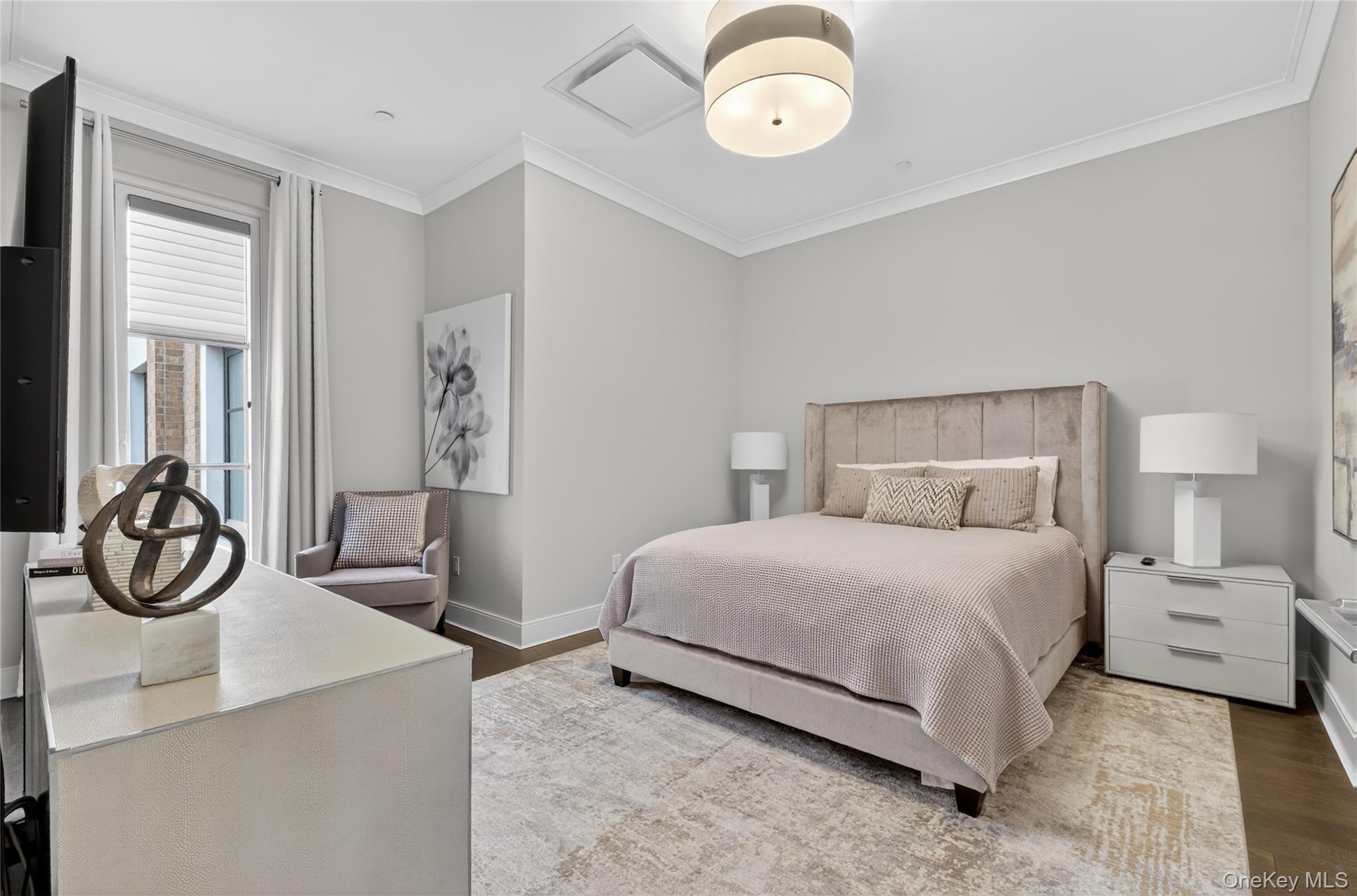 #15 photo, 100 Garvies Point Road, নাসাউ কাউন্টি Glen Cove , NY 11542