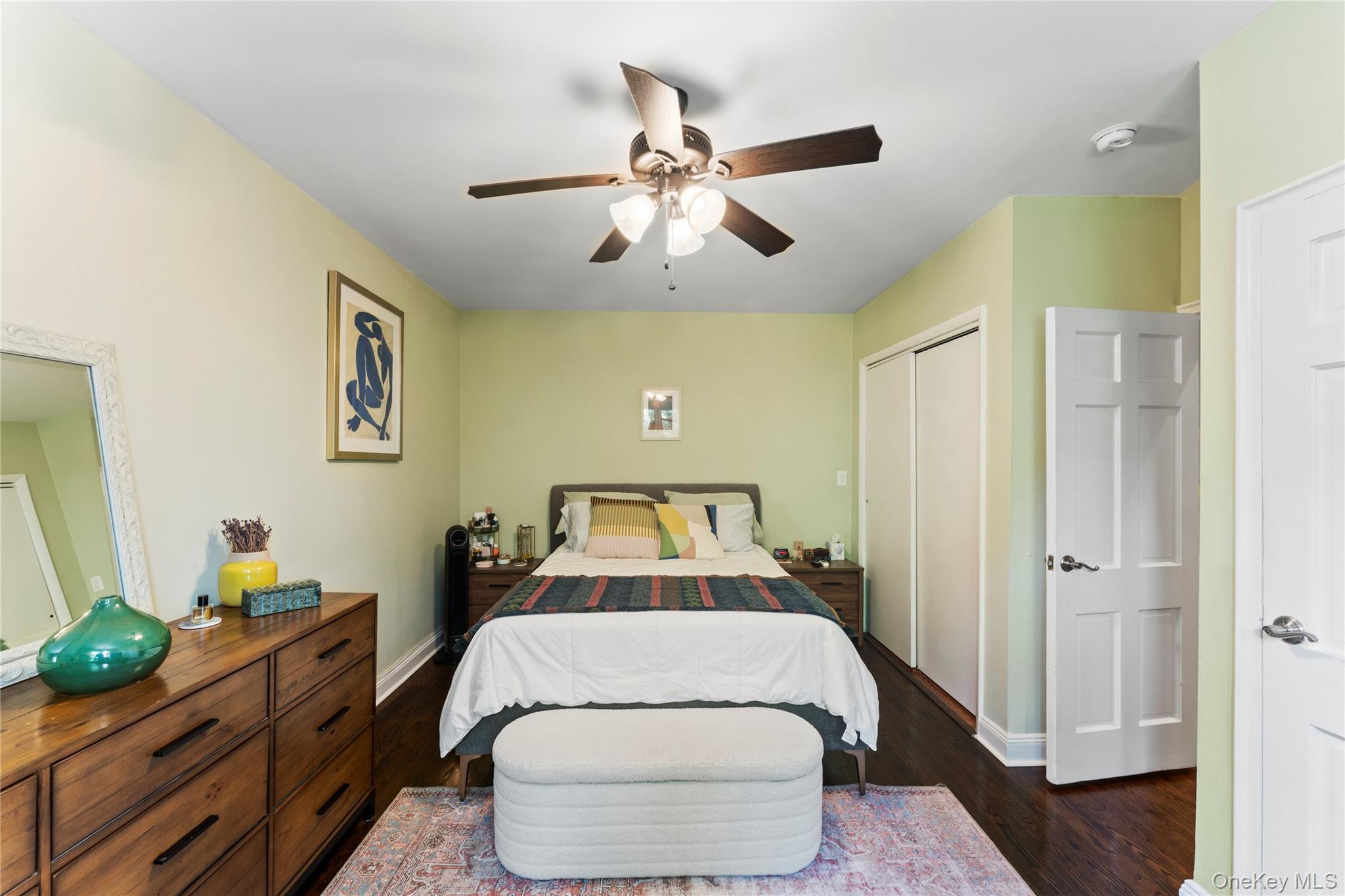 #15 photo, 40-01 Little Neck Parkway, কুইন্‌স Little Neck , NY 11363