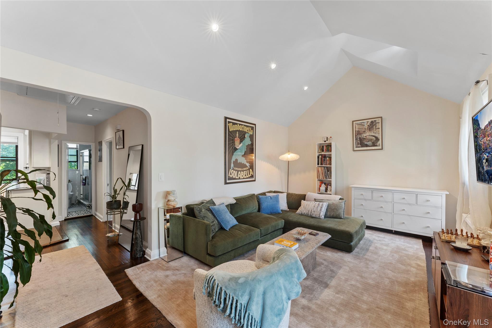 #7 photo, 40-01 Little Neck Parkway, কুইন্‌স Little Neck , NY 11363