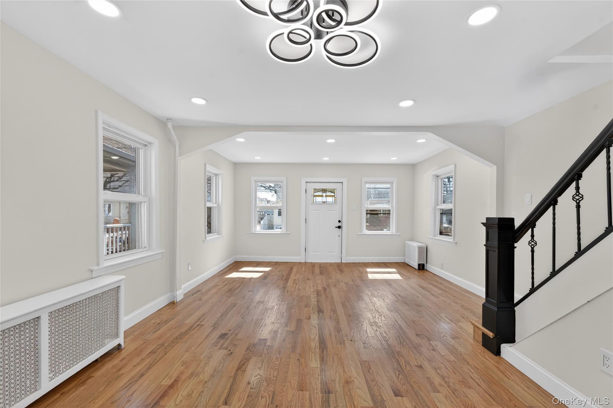 #20 photo, 172-09 140th Avenue, কুইন্‌স Jamaica , NY 11434