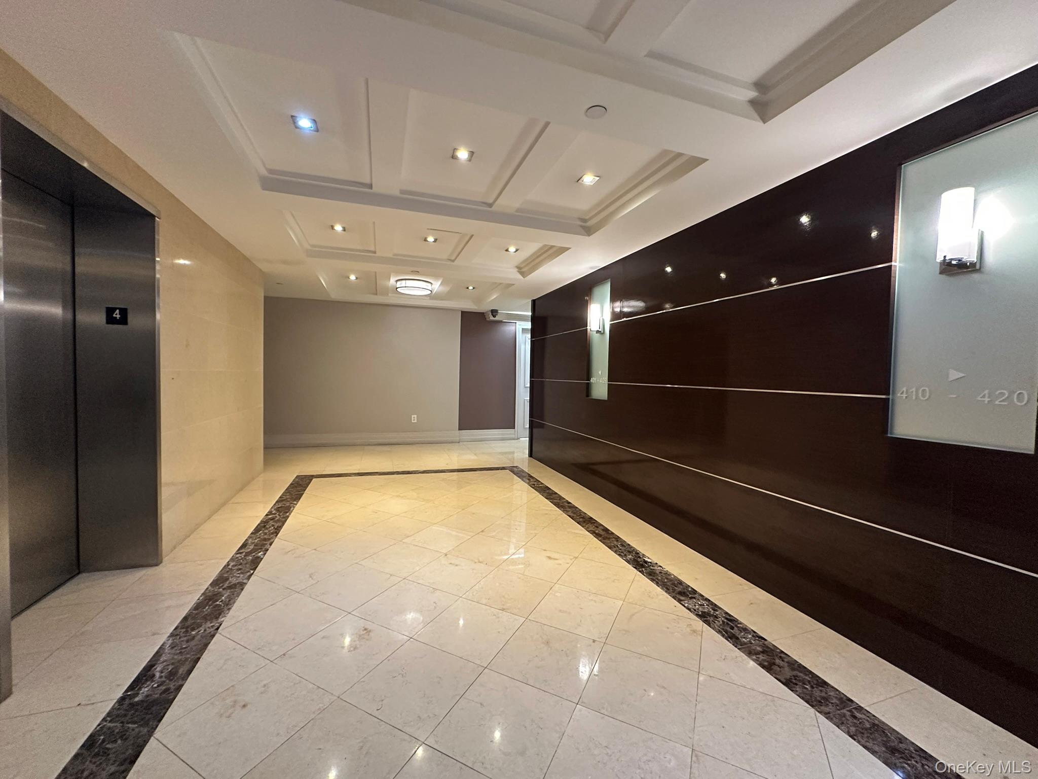 #6 photo, 64-05 Yellowstone Boulevard, কুইন্‌স Forest Hills , NY 11375