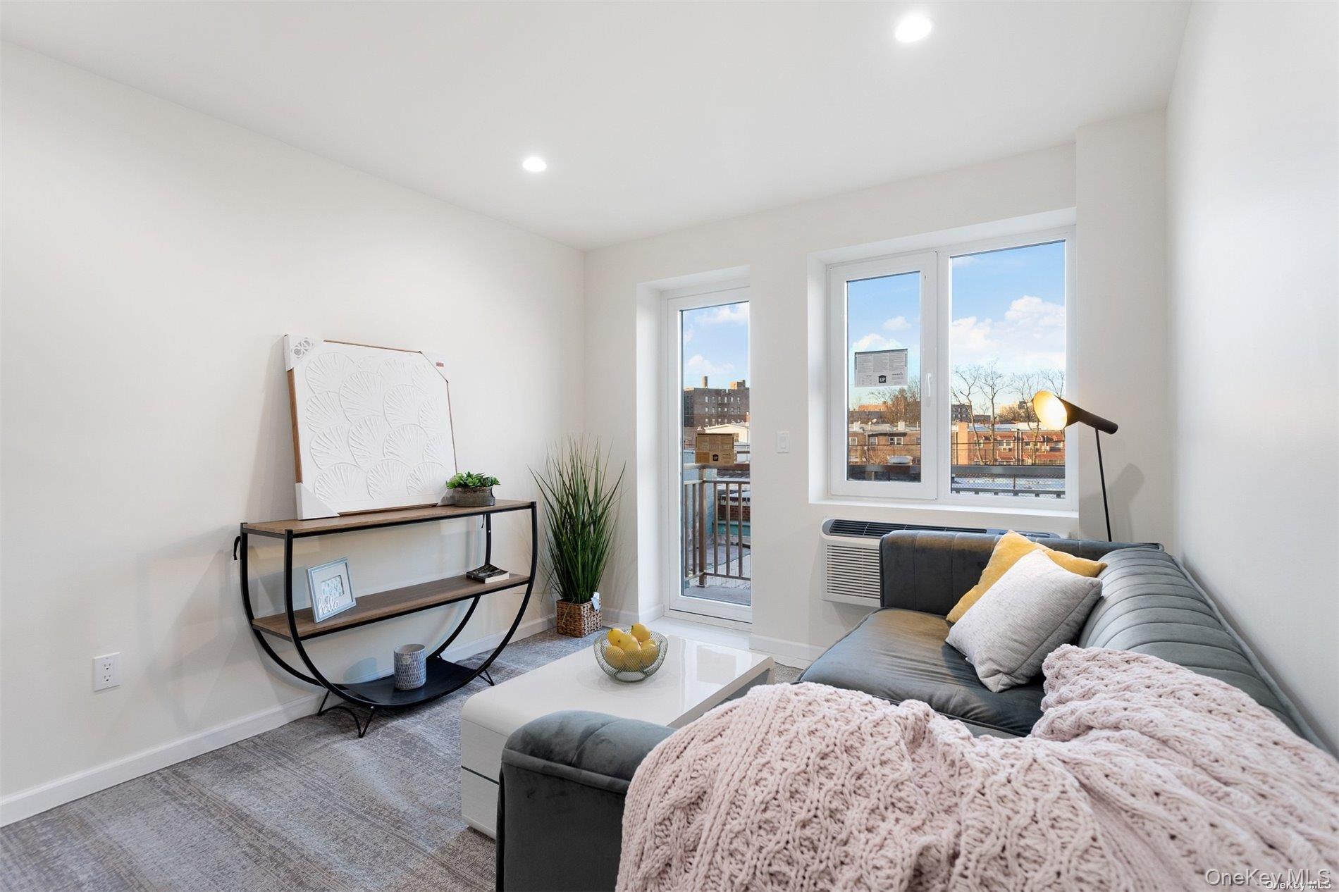 #4 photo, 91-23 Corona Avenue, কুইন্‌স Elmhurst , NY 11373