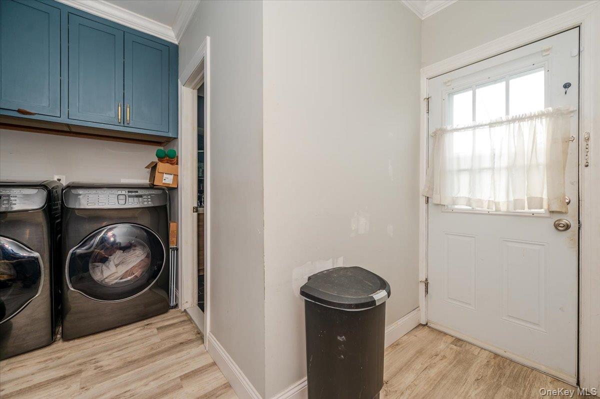 #14 photo, 18 Cambridge Drive, সাফোক কাউন্টি Babylon , NY 11702