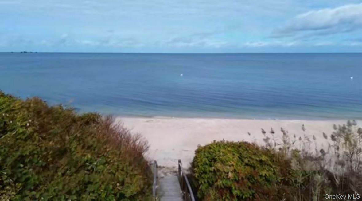 #7 photo, 886 Sound Shore Road, 롱 아일랜드 Jamesport , NY 11901