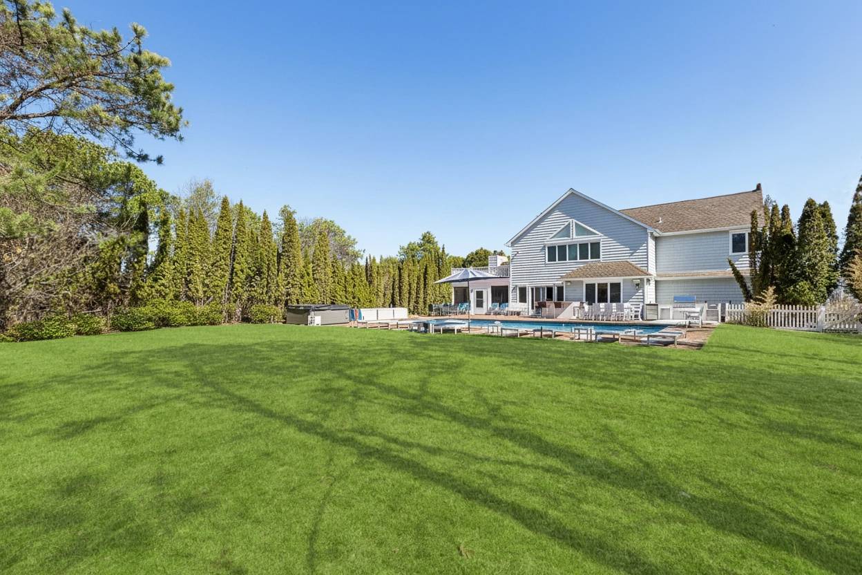 #2 photo, 4 POLO GROUND LN, East Quogue , NY 11942