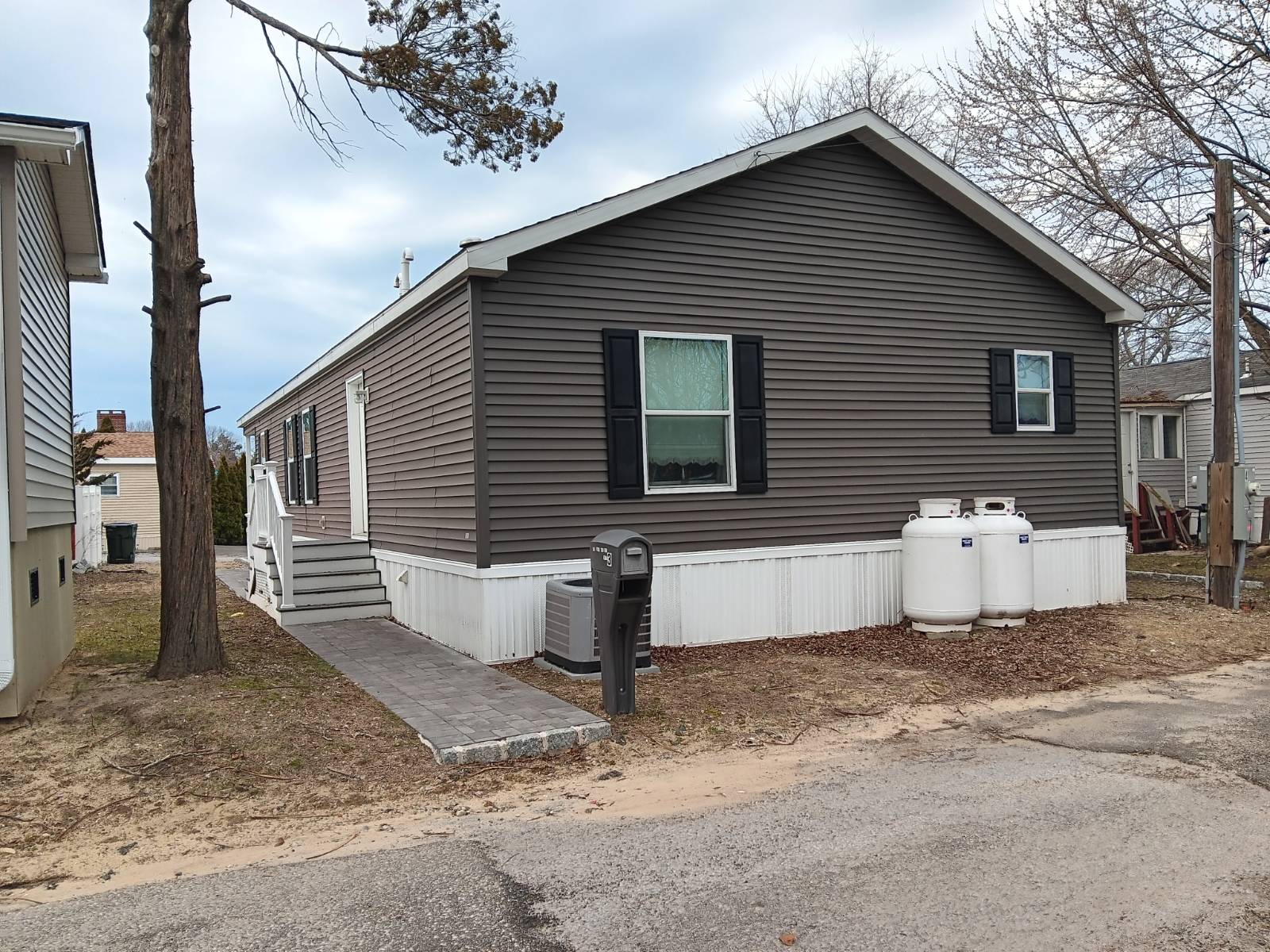 #3 photo, 725 East Ave Ext, সাফোক কাউন্টি Riverhead , NY 11901