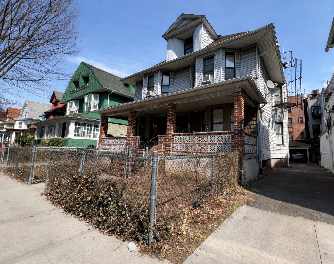 #2 photo, 351 E 16th St, ব্রুকলিন Ditmas Park , NY 11226