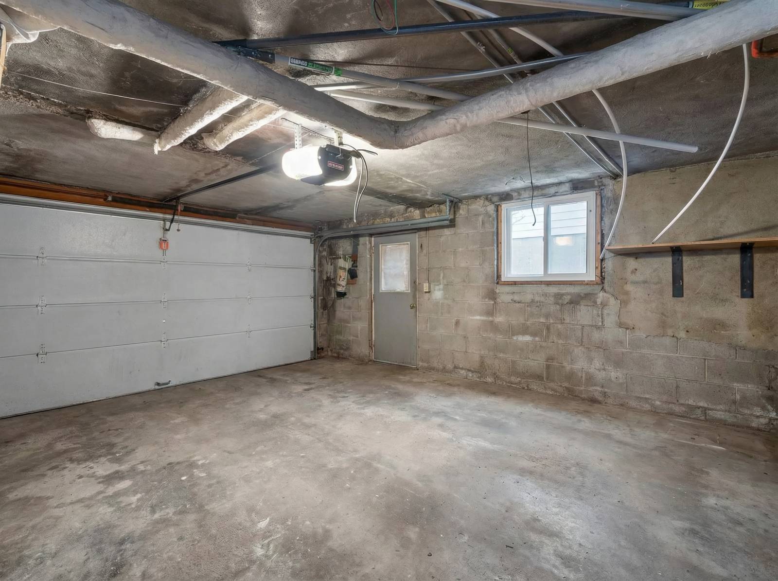 #36 photo, 2033 Hering Avenue, ব্রঙ্কস Morris Park , NY 10461