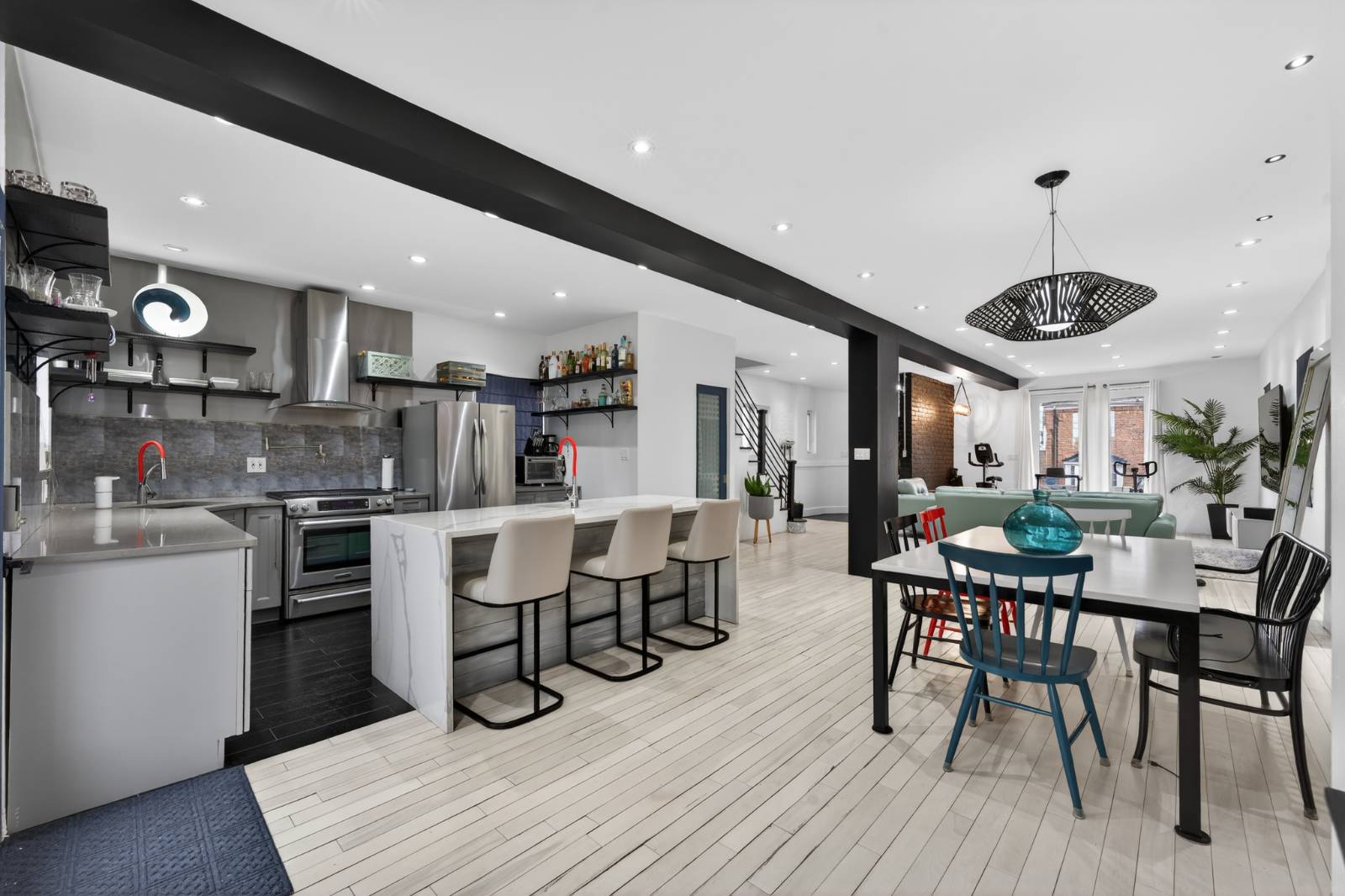 #7 photo, 2033 Hering Avenue, ব্রঙ্কস Morris Park , NY 10461