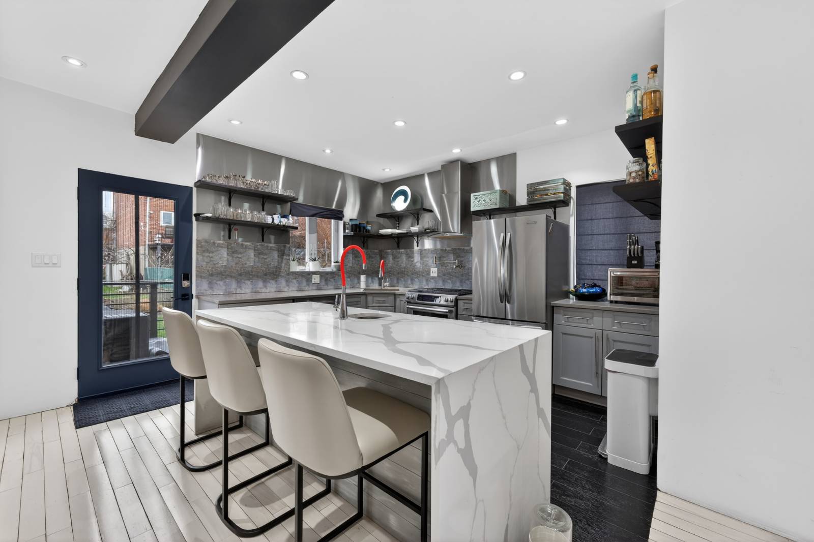 #8 photo, 2033 Hering Avenue, ব্রঙ্কস Morris Park , NY 10461