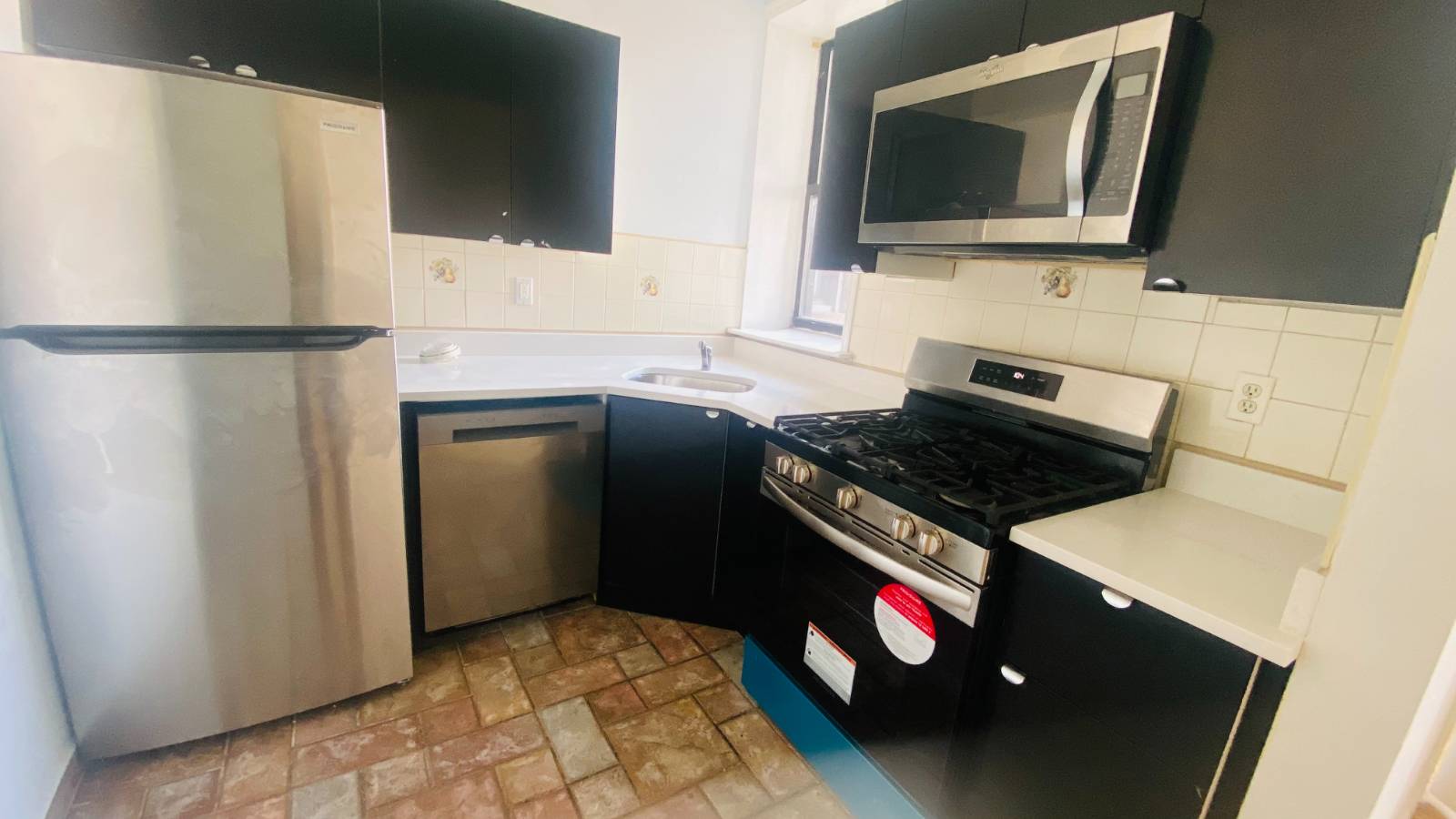 #1 photo, 36th Ave & Steinway, কুইন্‌স Astoria , NY 11101