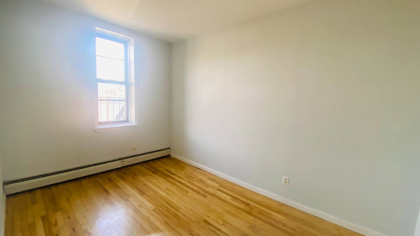 #6 photo, 36th Ave & Steinway, কুইন্‌স Astoria , NY 11101