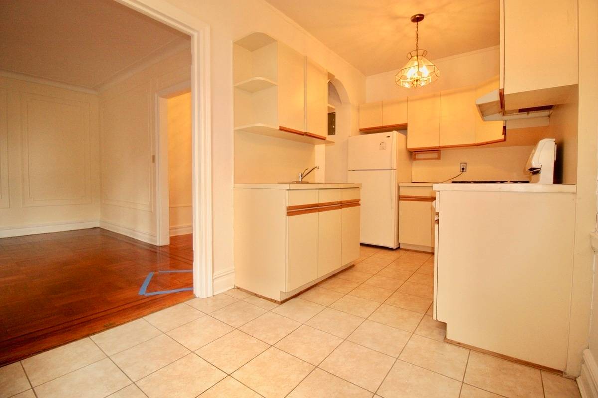 #3 photo, Marine Ave & 95th Street, ব্রুকলিন Fort Hamilton , NY 11209