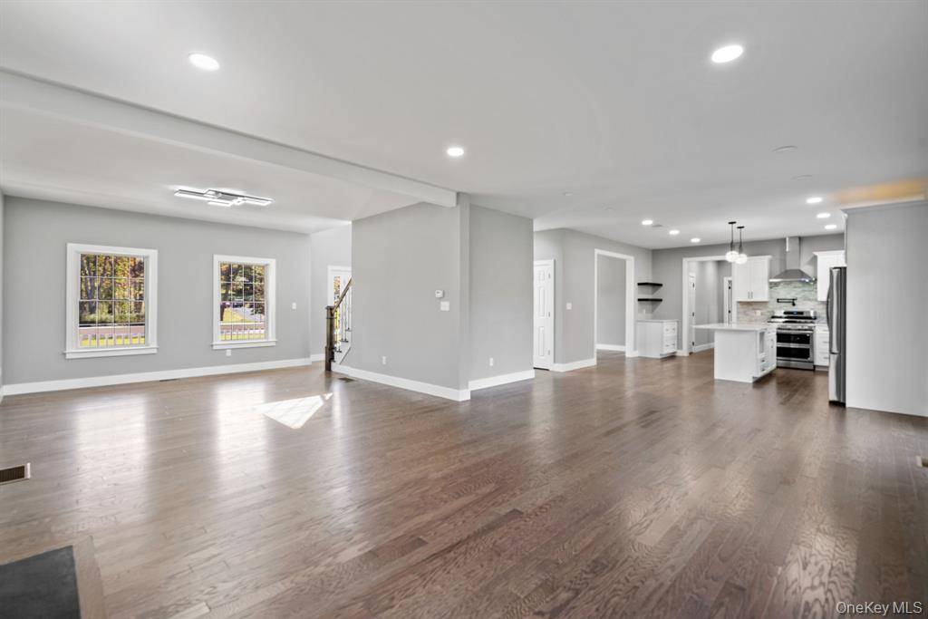 #14 photo, 59 Paddock Drive, Pine Bush , NY 12566