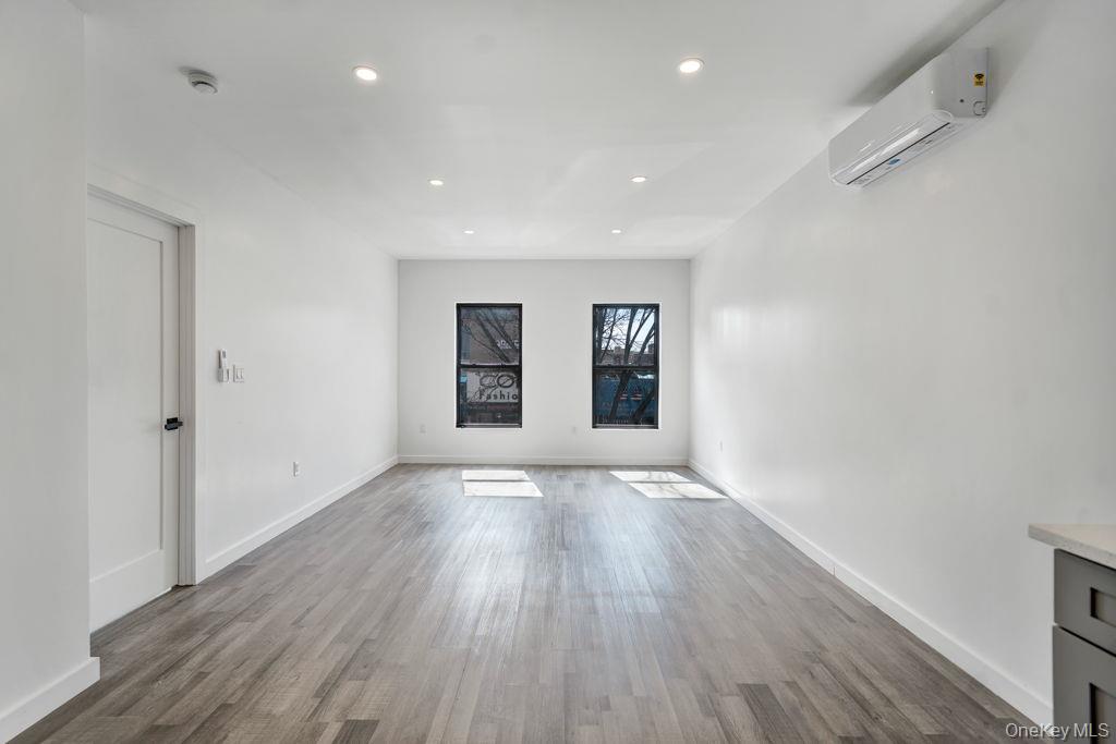 #3 photo, 1707 Pitkin Avenue, ব্রুকলিন Brooklyn , NY 11212