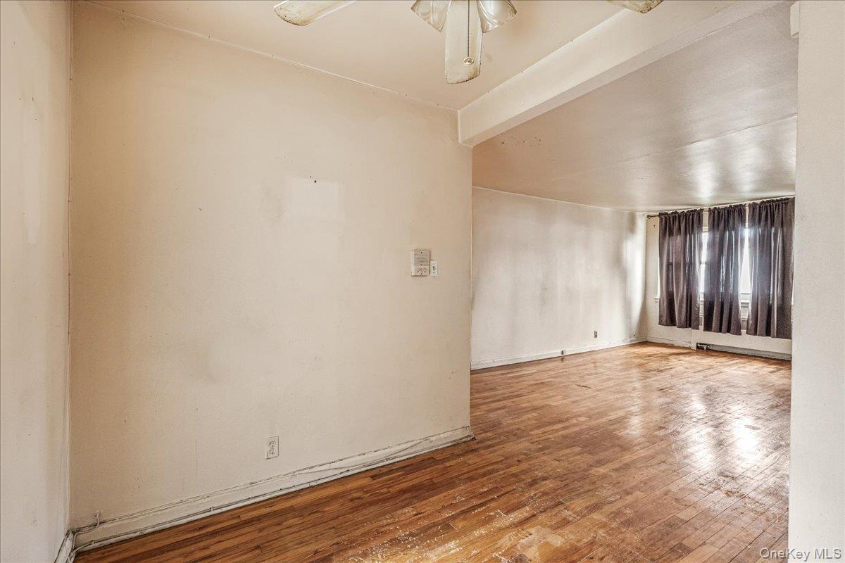 #8 photo, 152-10 Melbourne Avenue, কুইন্‌স Flushing , NY 11367