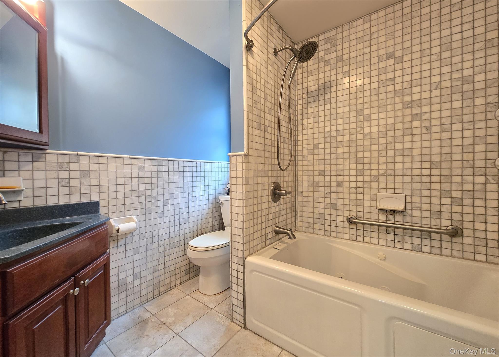 #10 photo, 473 Michigan Street, सफ़ोक काउंटी Ronkonkoma , NY 11779