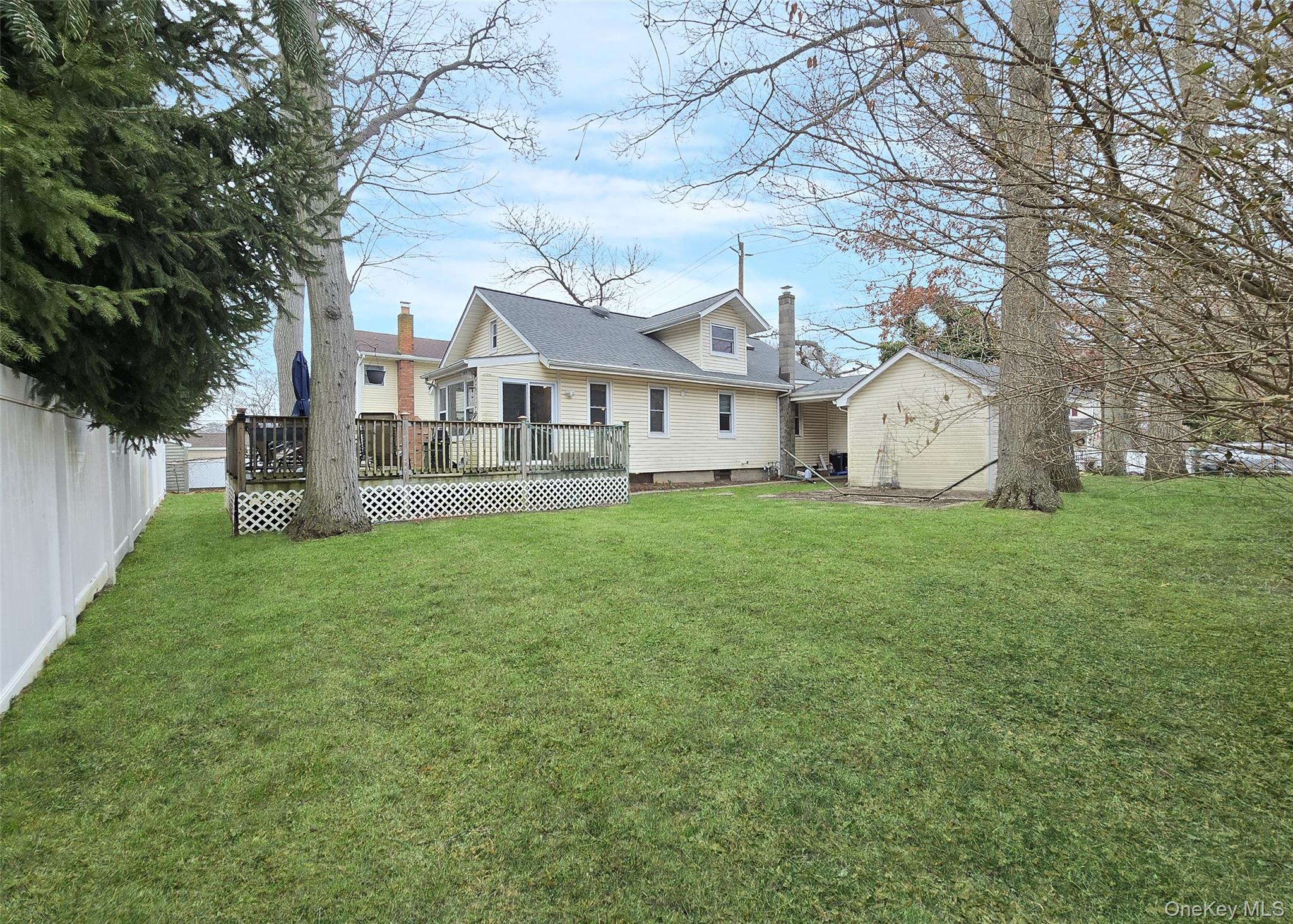 #14 photo, 473 Michigan Street, सफ़ोक काउंटी Ronkonkoma , NY 11779