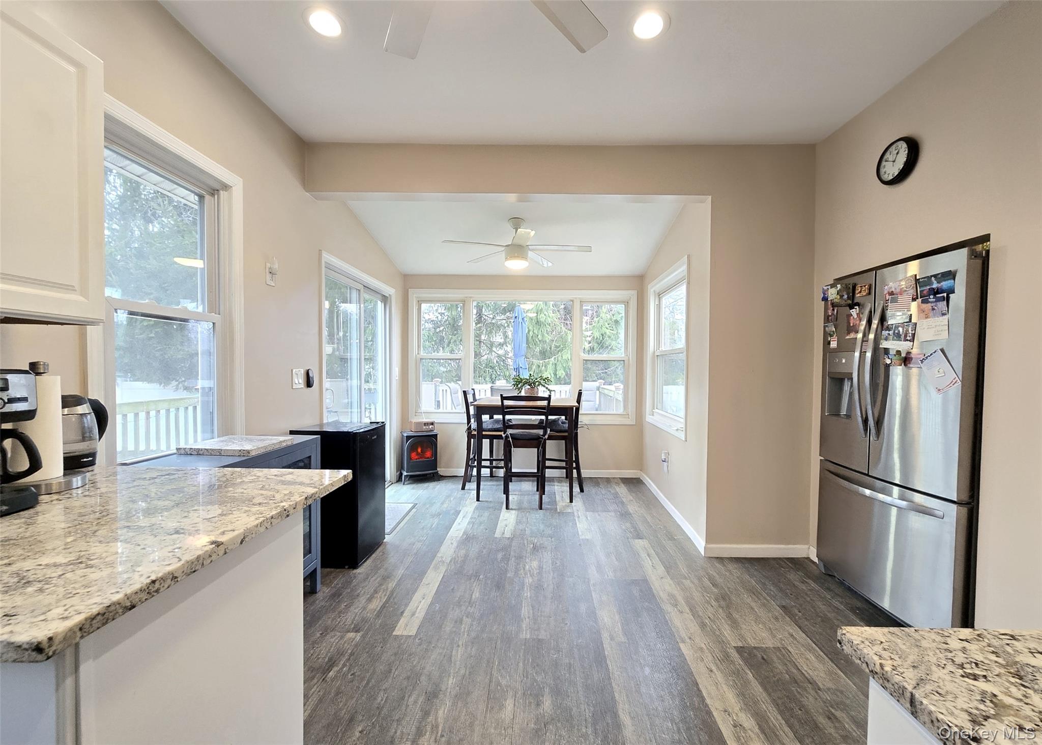 #4 photo, 473 Michigan Street, सफ़ोक काउंटी Ronkonkoma , NY 11779