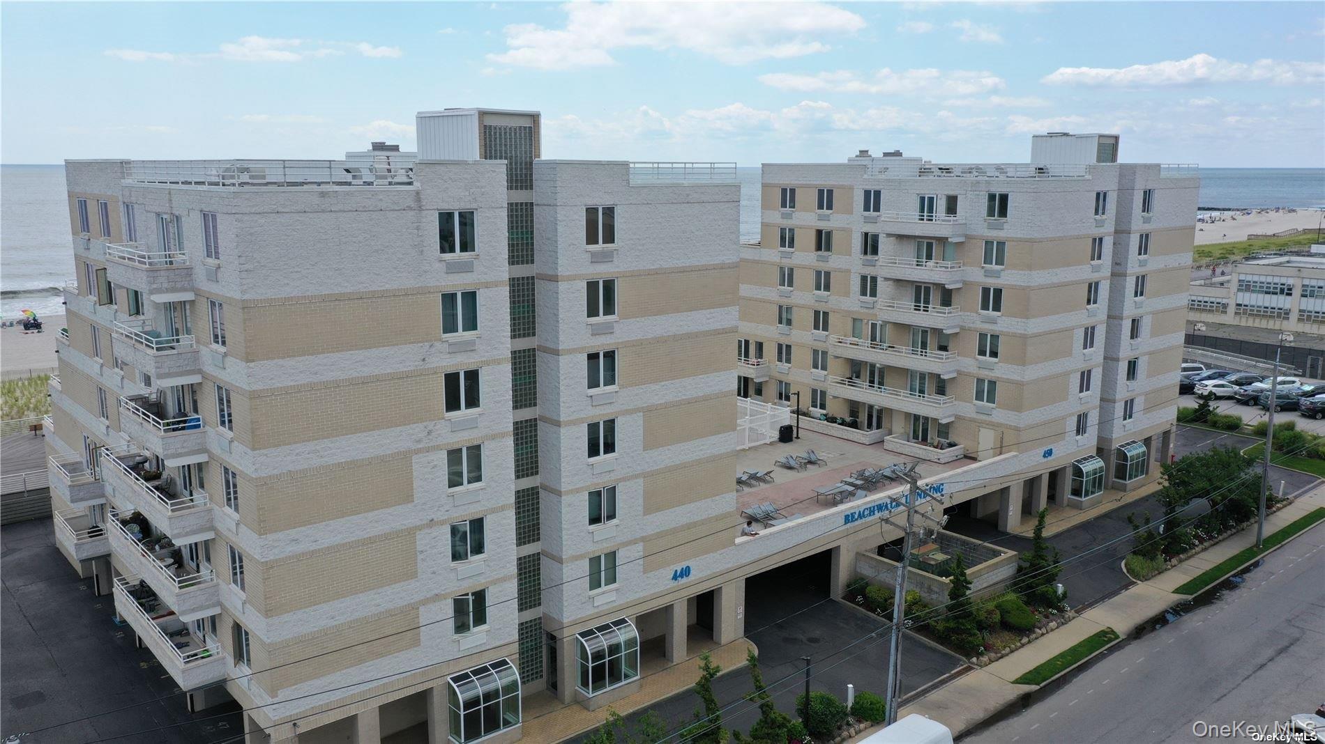 #18 photo, 450 W Broadway, Long Beach , NY 11561