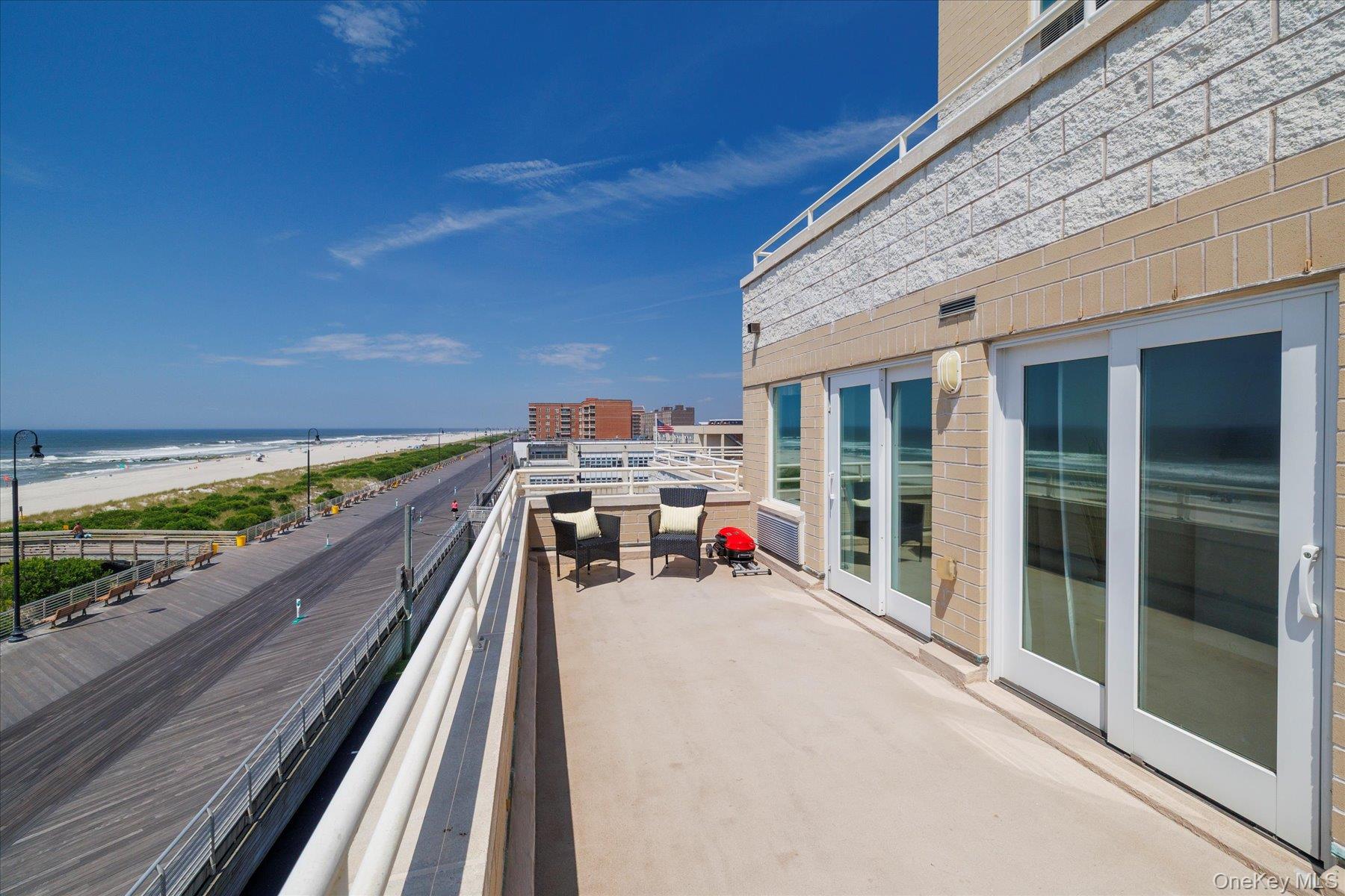 #2 photo, 450 W Broadway, Long Beach , NY 11561